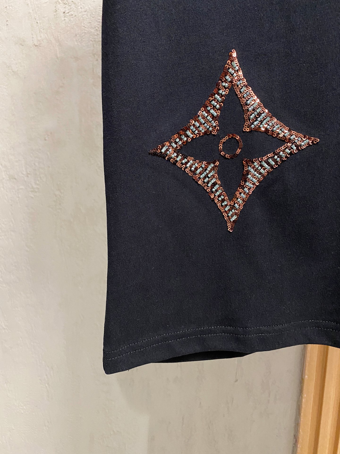 Louis Vuitton  T恤服装,lv 7