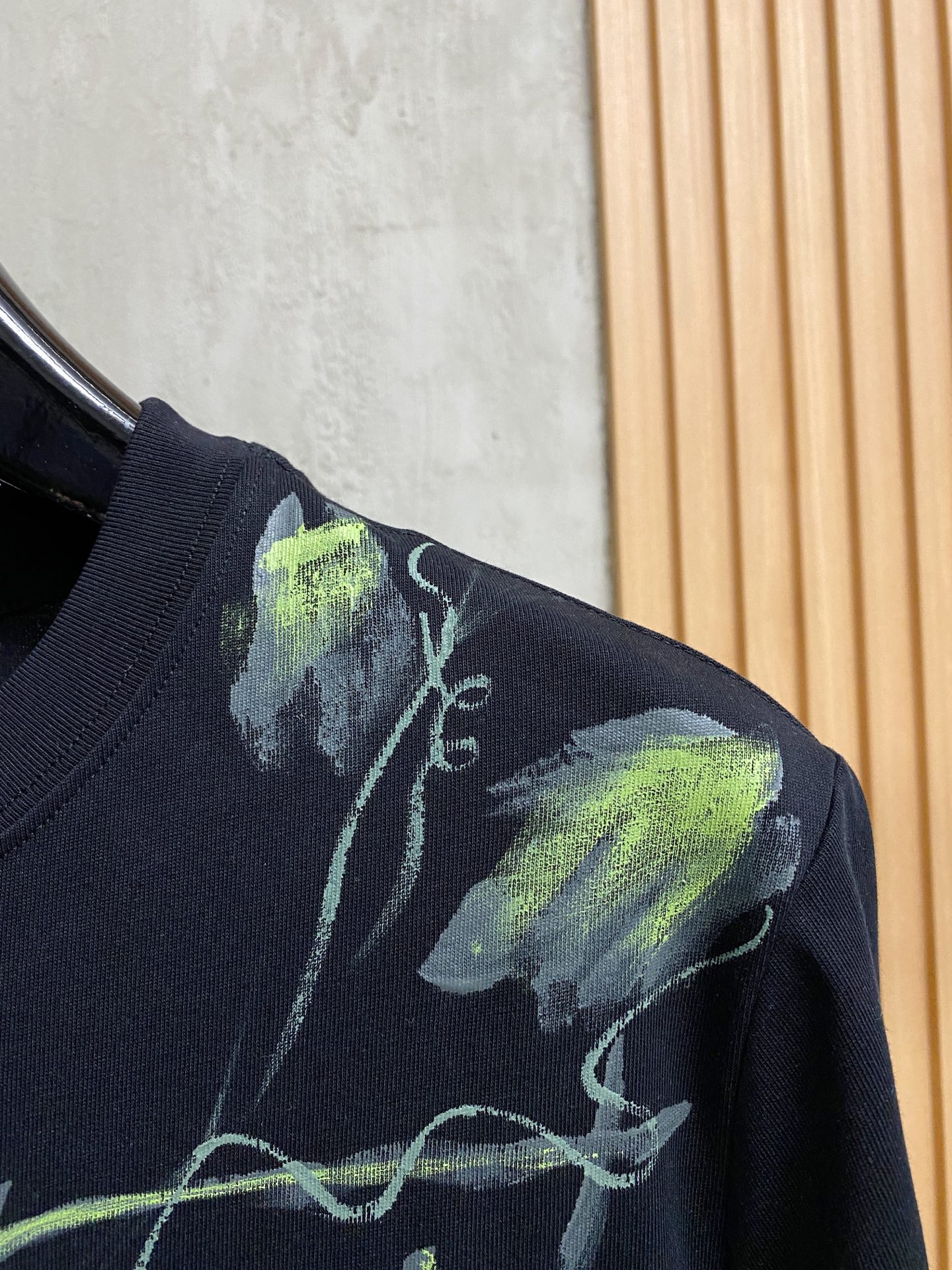 LOEWE  T恤服装,loewe 3