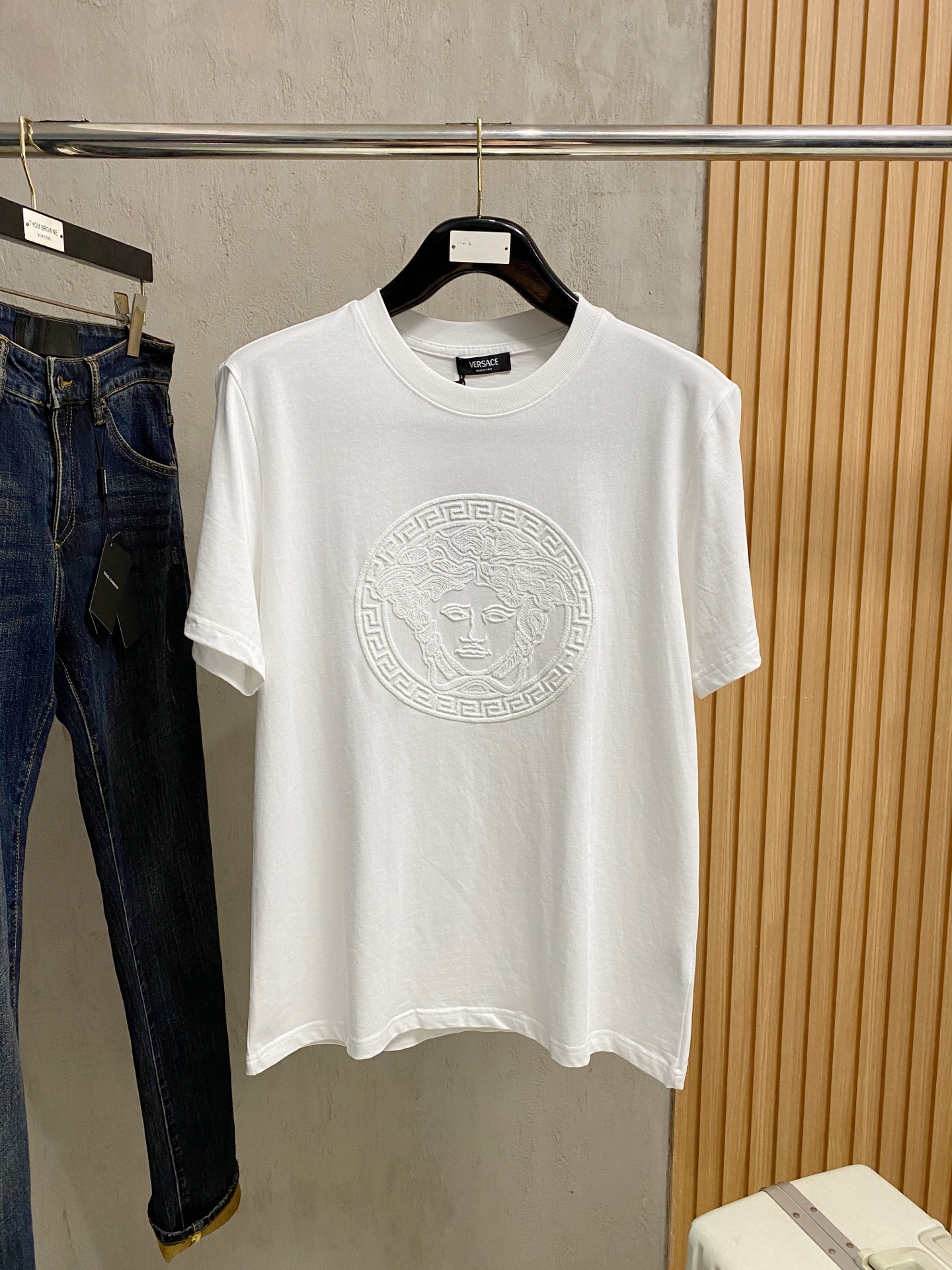 范思*Versace 25ss春夏新款首发专柜最新款短袖圆领T恤 高端...