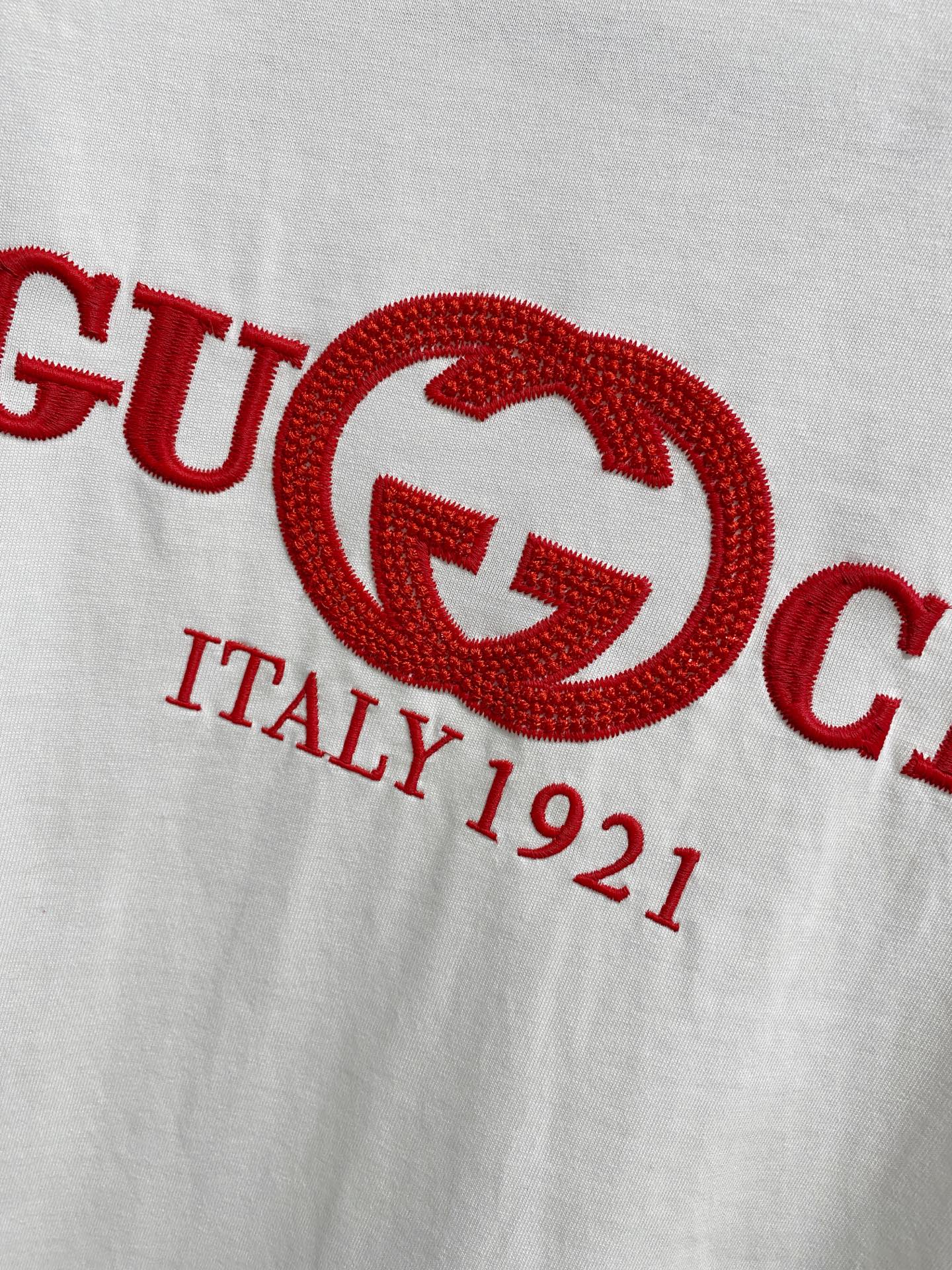 Gucci  T恤服装,gucci 4