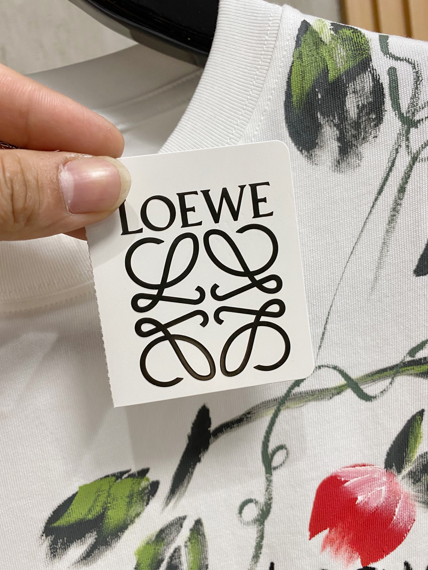 LOEWE  T恤服装,loewe 5