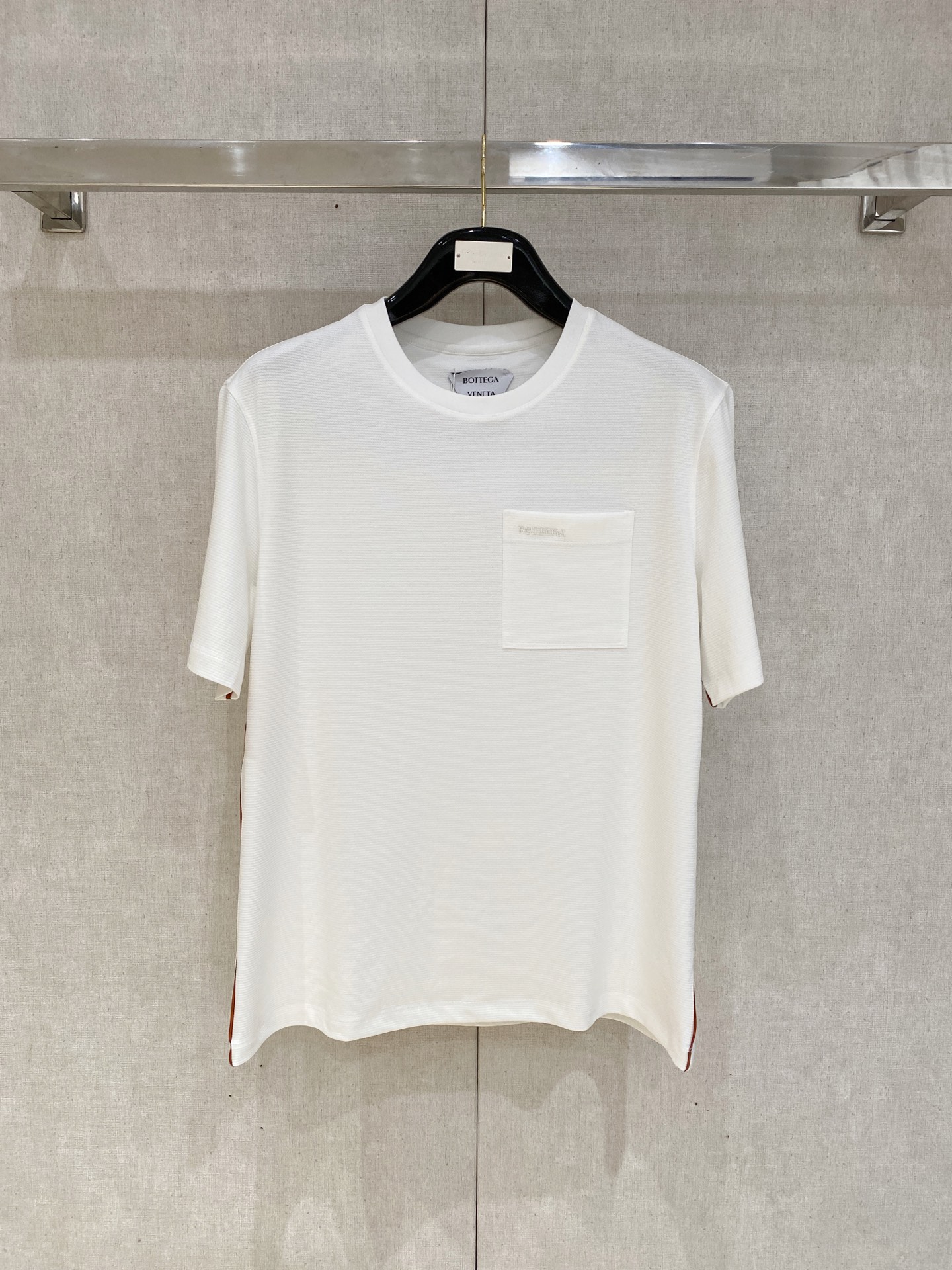 NO:160364,BV*2025 new short-sleeved size M-3XL, bottega veneta, T-shirt, alexander wang19860909BV*2025新款短袖 码数M-3XL,,bottega veneta,T-shirt,alexander wang,Men's clothing