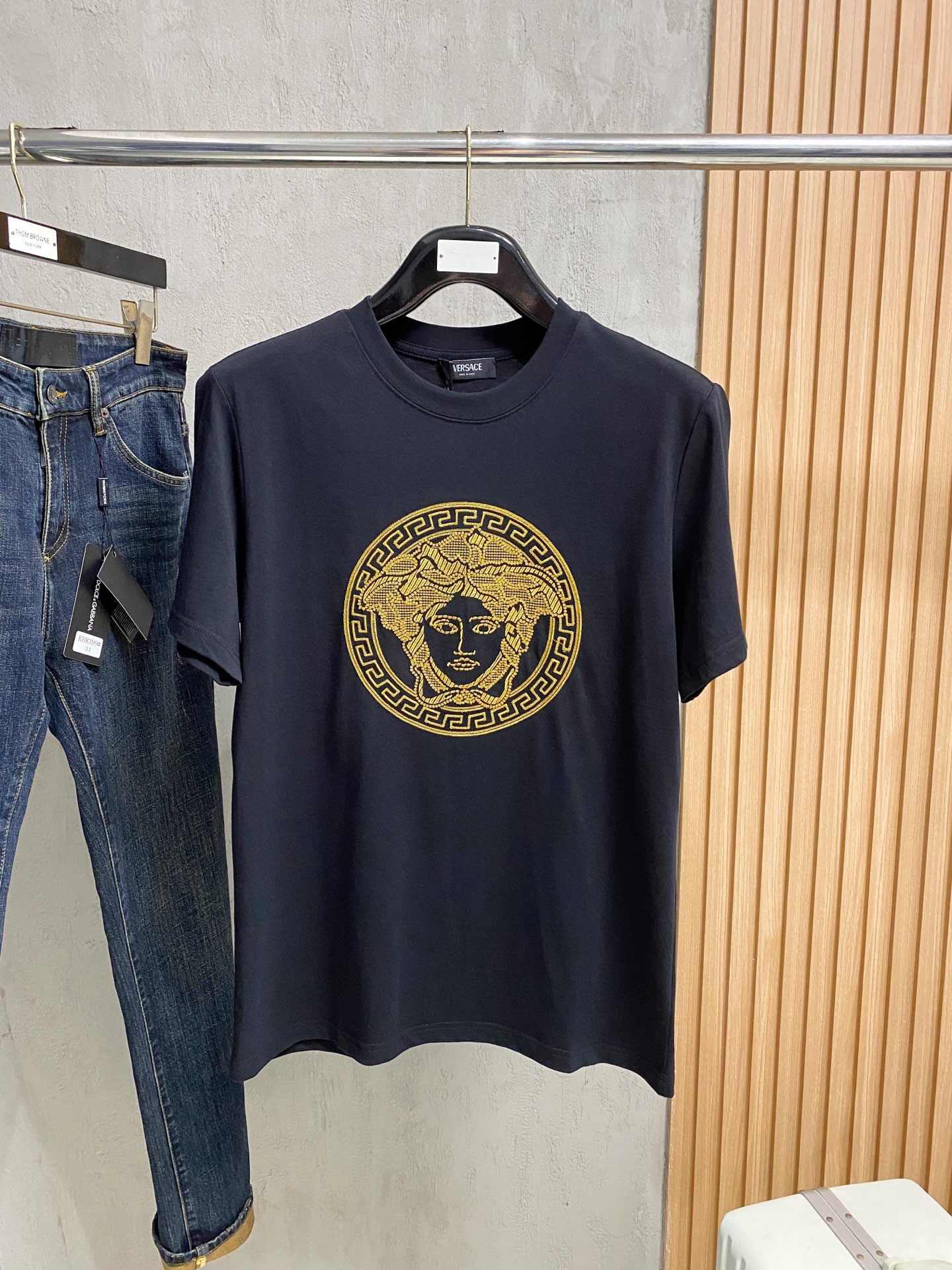 范思*Versace 25ss春夏新款首发专柜最新款短袖圆领T恤 高端...