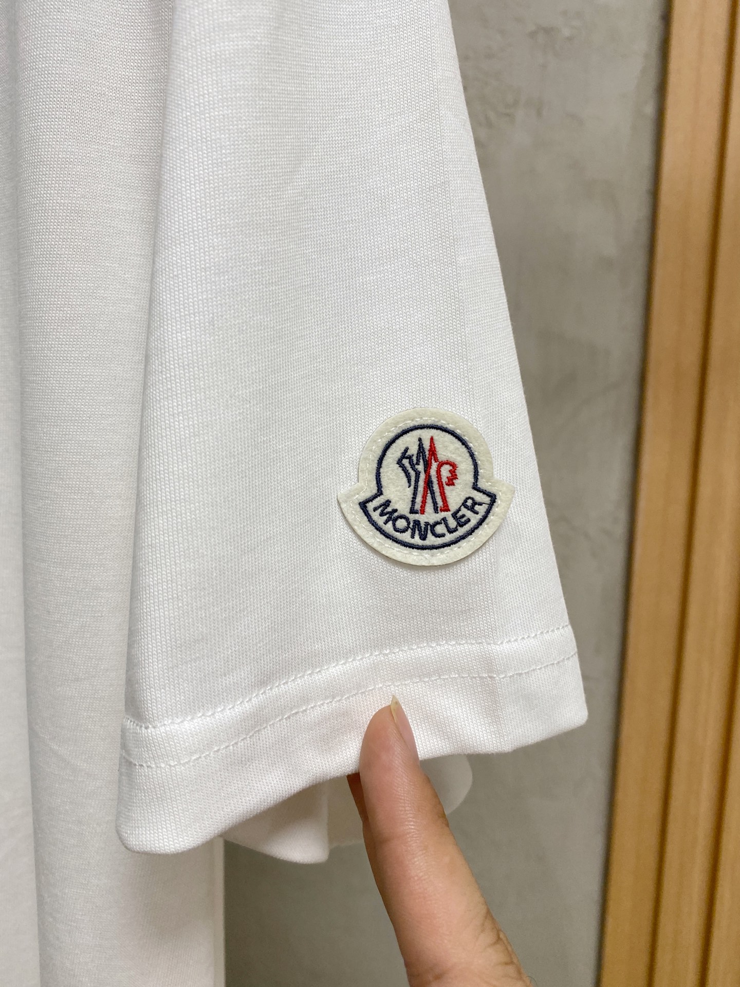 Moncler  T恤moncler,服装 6