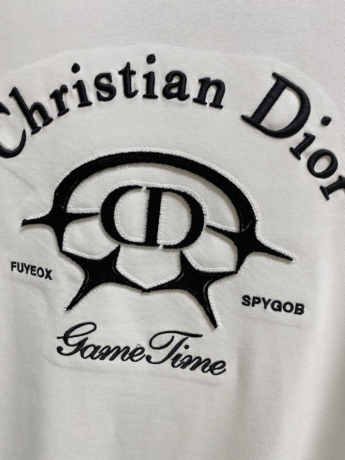 Dior  T恤服装,dior 4