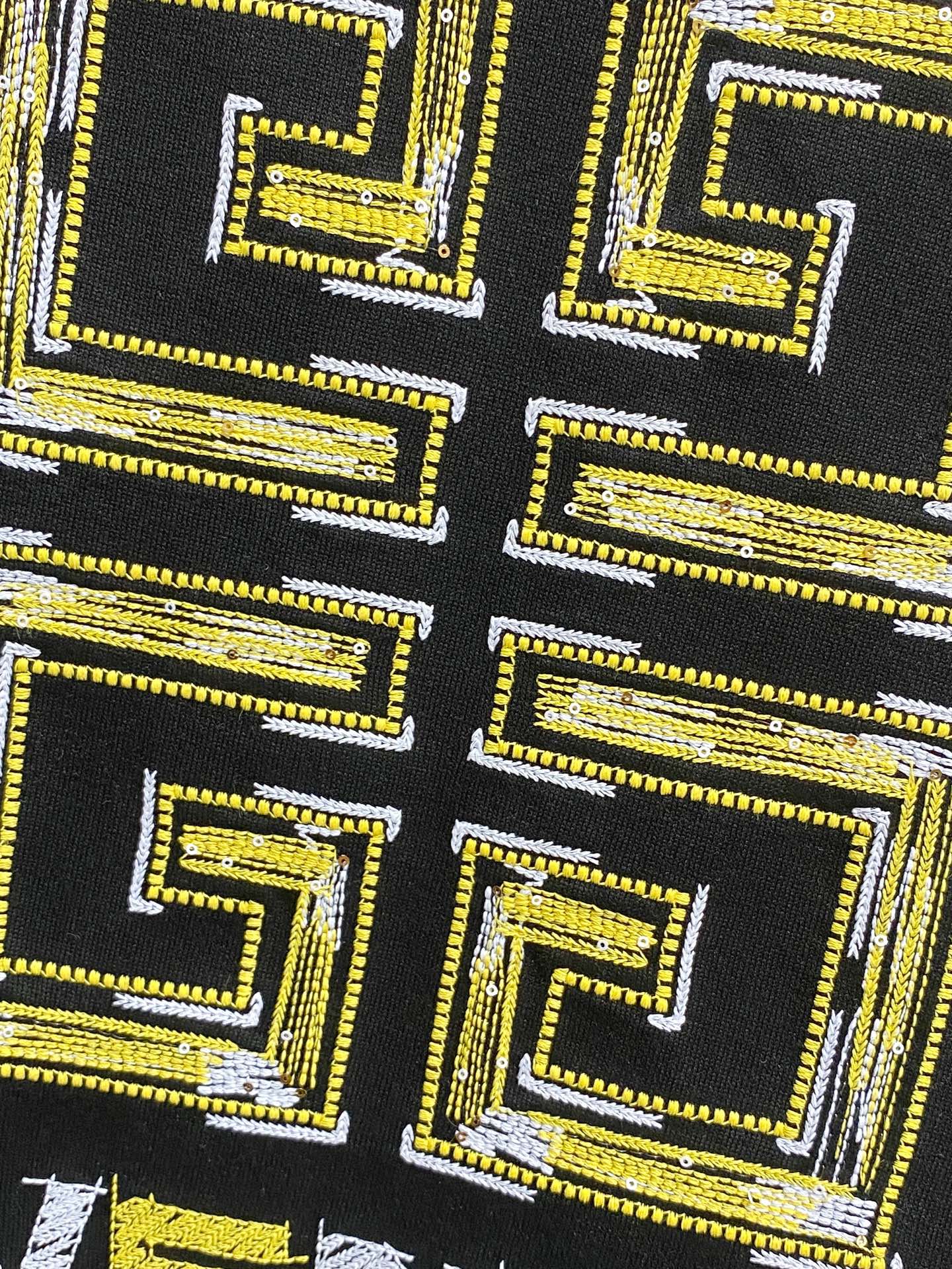 Givenchy Short Sleeve T-Shirt - Classic Fashion, Modern Style, Unisex Design 6 i1746950553865 9383 0 4