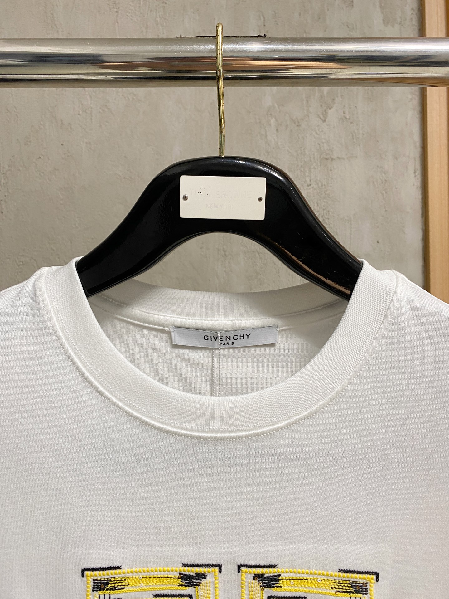 Givenchy Unisex Short Sleeve T-Shirt - Classic & Fashionable, Exclusive Design 3 i1746950648960 9940 0 1