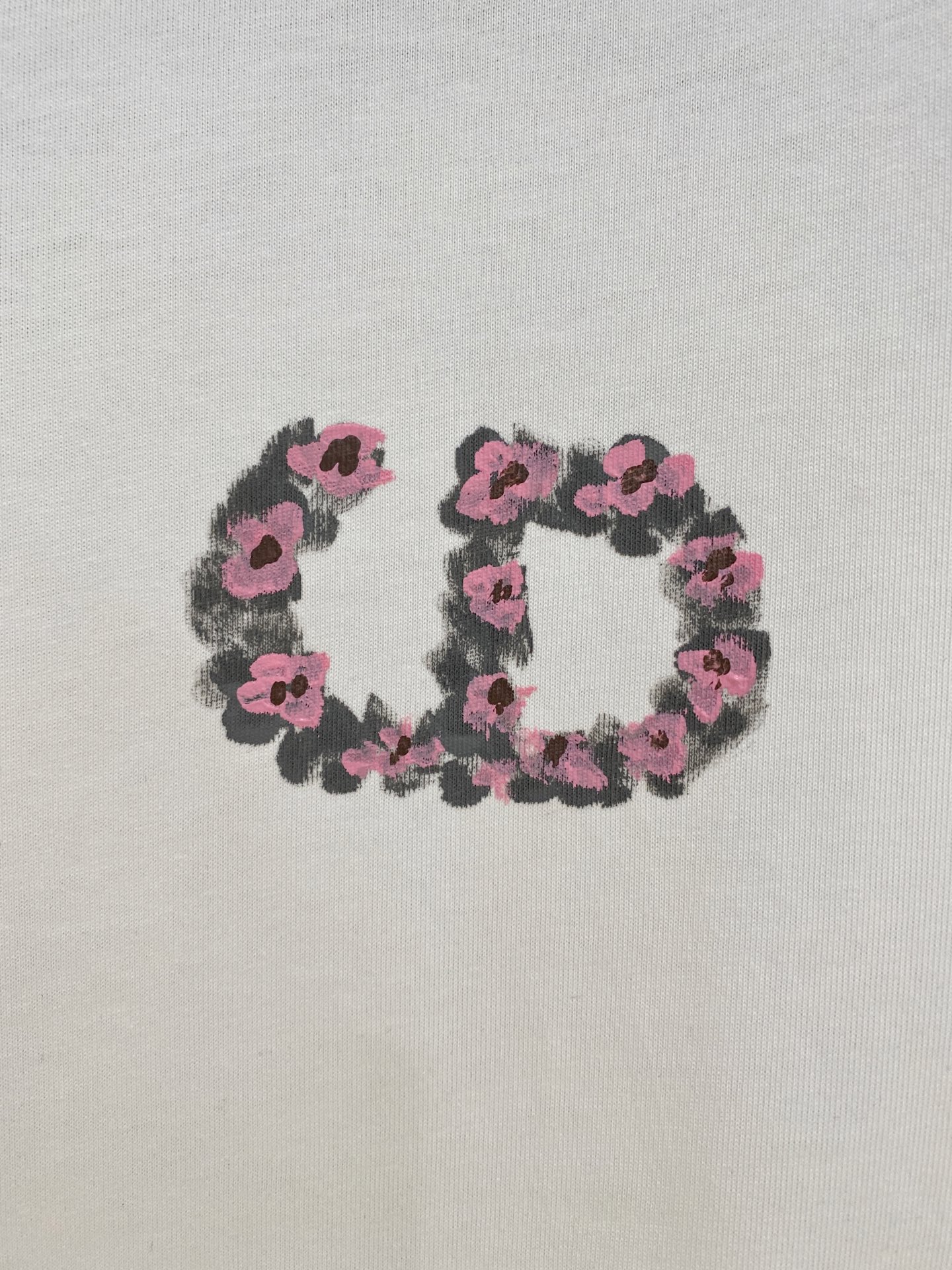 🌾退换# 迪*Dior 春夏新款首发专柜最新款短袖圆领T恤 手绘工艺 高端订制 设计前卫时尚！品牌log