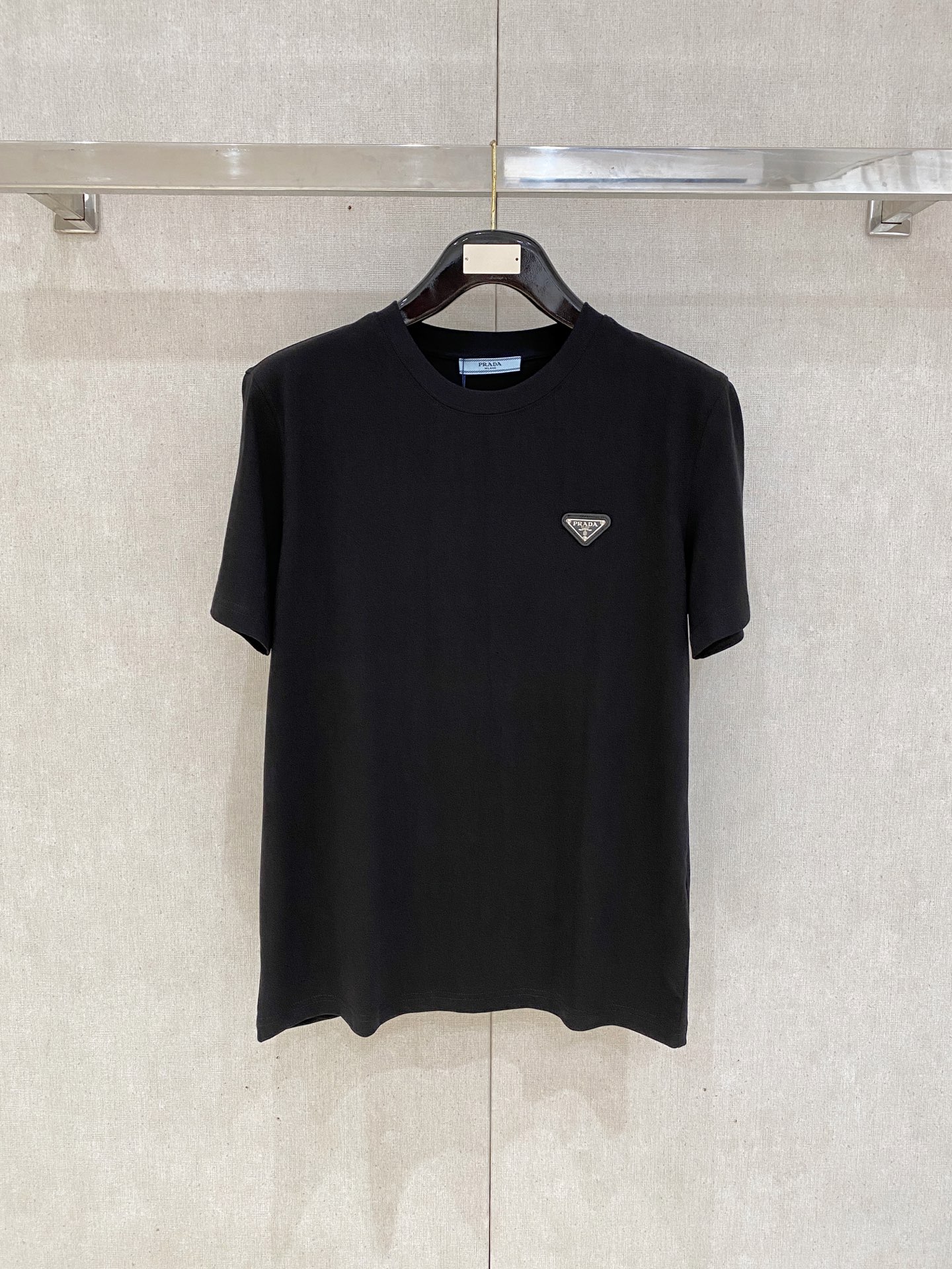 普拉达 25SS春夏新款首发专柜最新款短袖圆领T恤 高端订制 ...