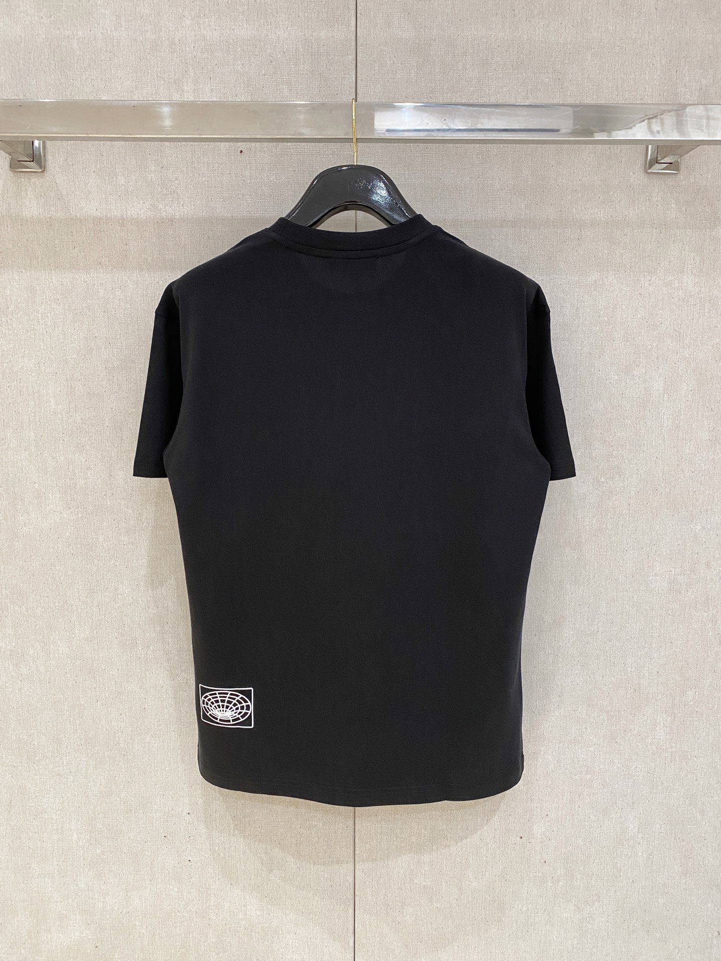 DG  T恤服装,男 9