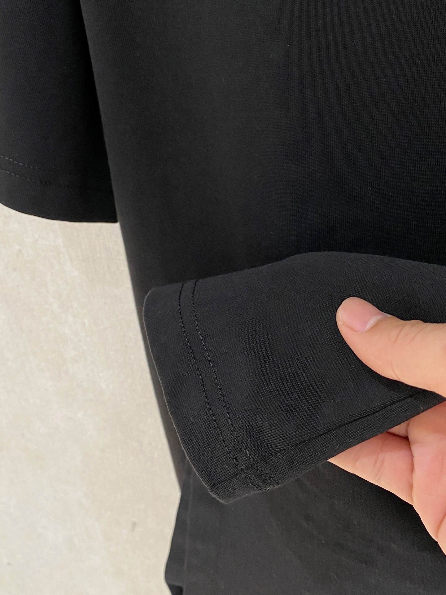 DG  T恤服装,男 7