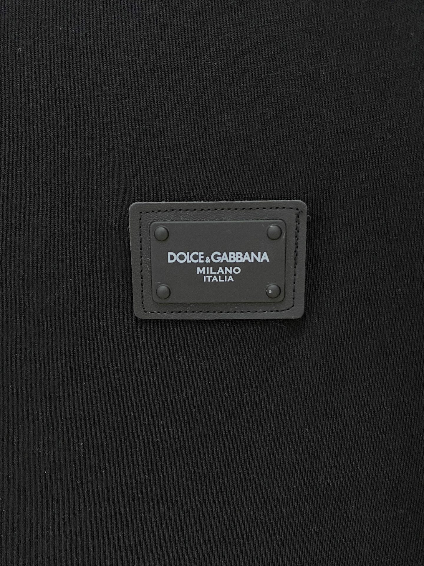 DG  T恤服装,男 4