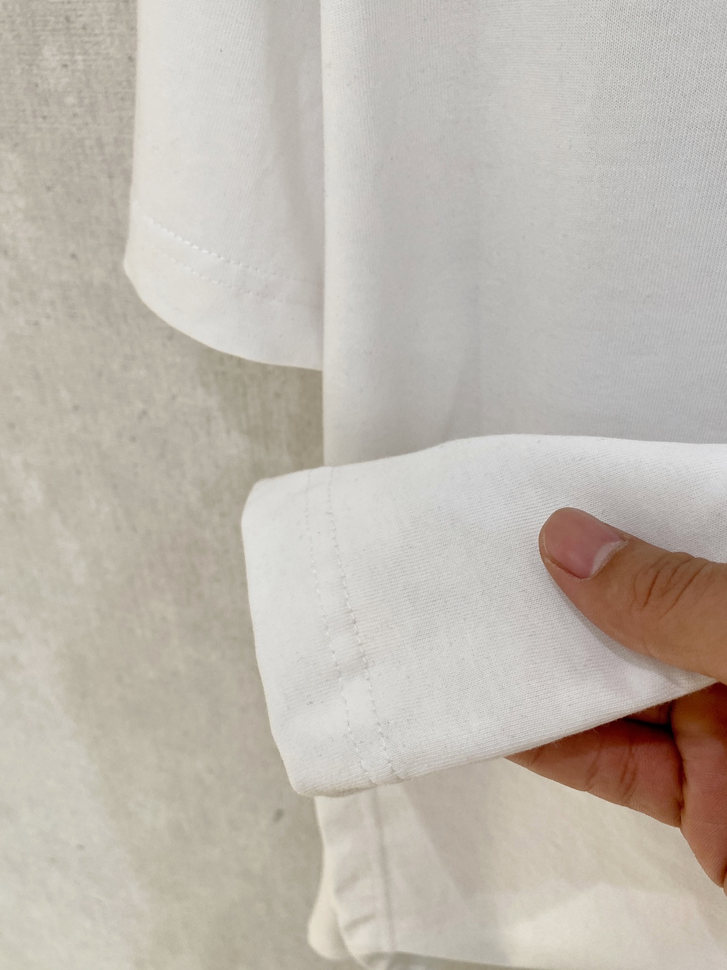 DG  T恤服装,男 7