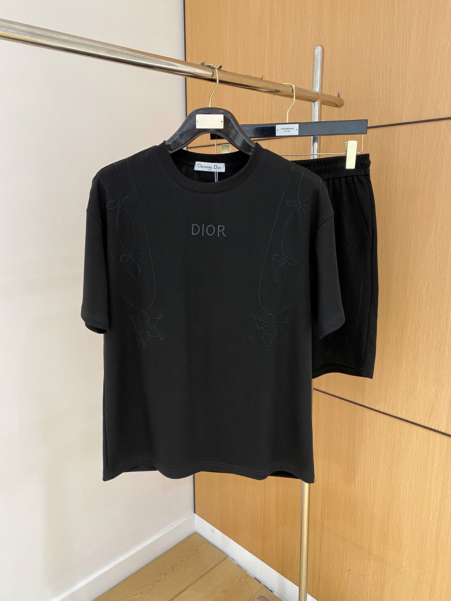 迪奥🔥🔥高端定制 2025春夏新款首发专柜最新款短袖短裤...