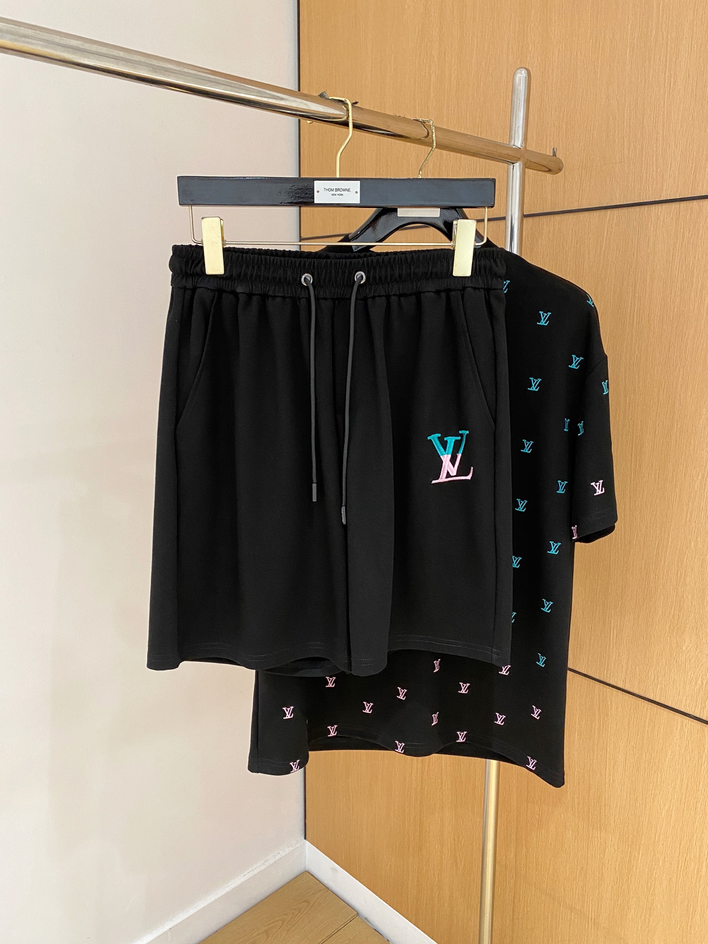 LV  短袖短裤休闲套装服装,lv,男 5