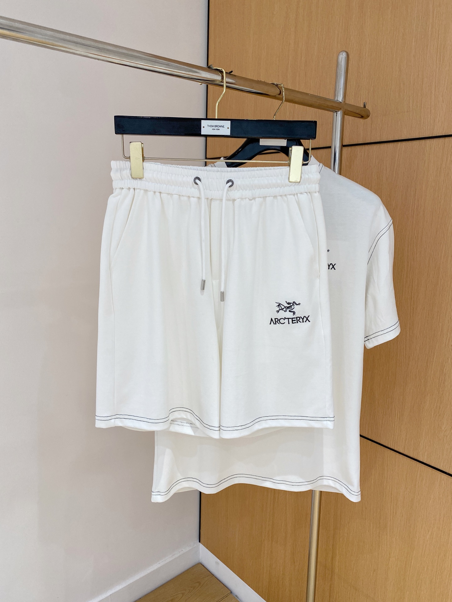 Arc'teryx  休闲套装服装,男 5