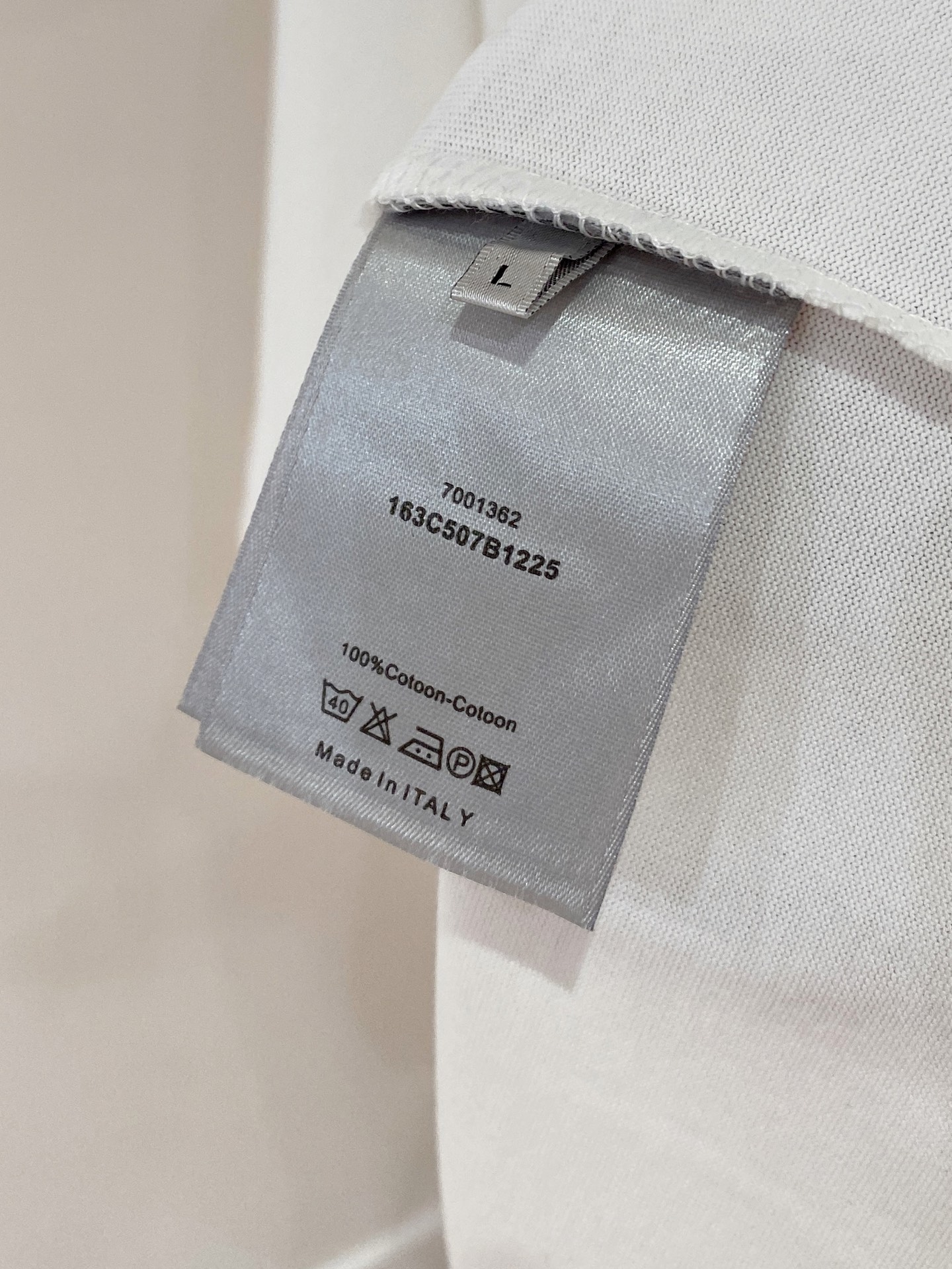 。上新石头岛25 SS 新疆长绒棉 上身舒适亲肤 纯棉质感 经典百搭 黑白 码数M-3Xl
