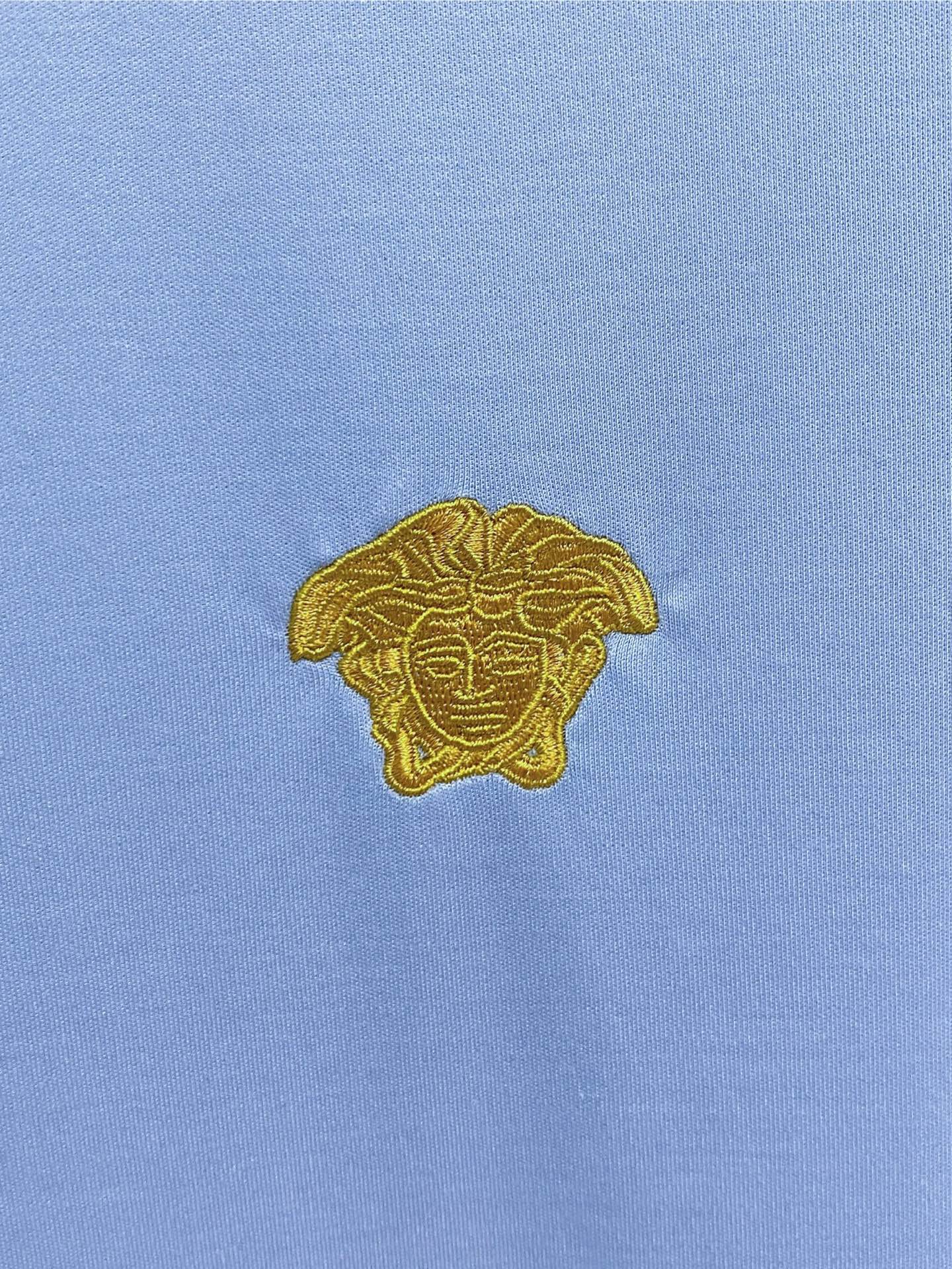  范思哲  2025春夏新款首发专柜最新款圆领短袖 高端订制 设计前卫时尚！品牌logo重工艺设计 高端