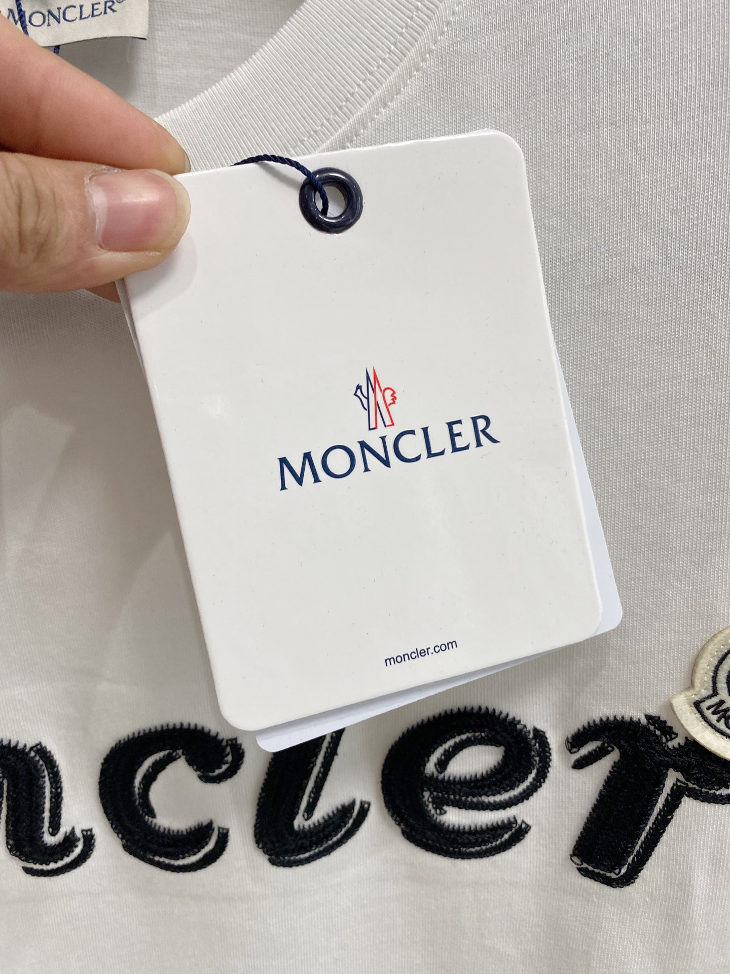  蒙*Moncler 25SS春夏新款首发专柜最新款短袖圆领T恤 高端订制 设计前卫时尚！品牌logo重