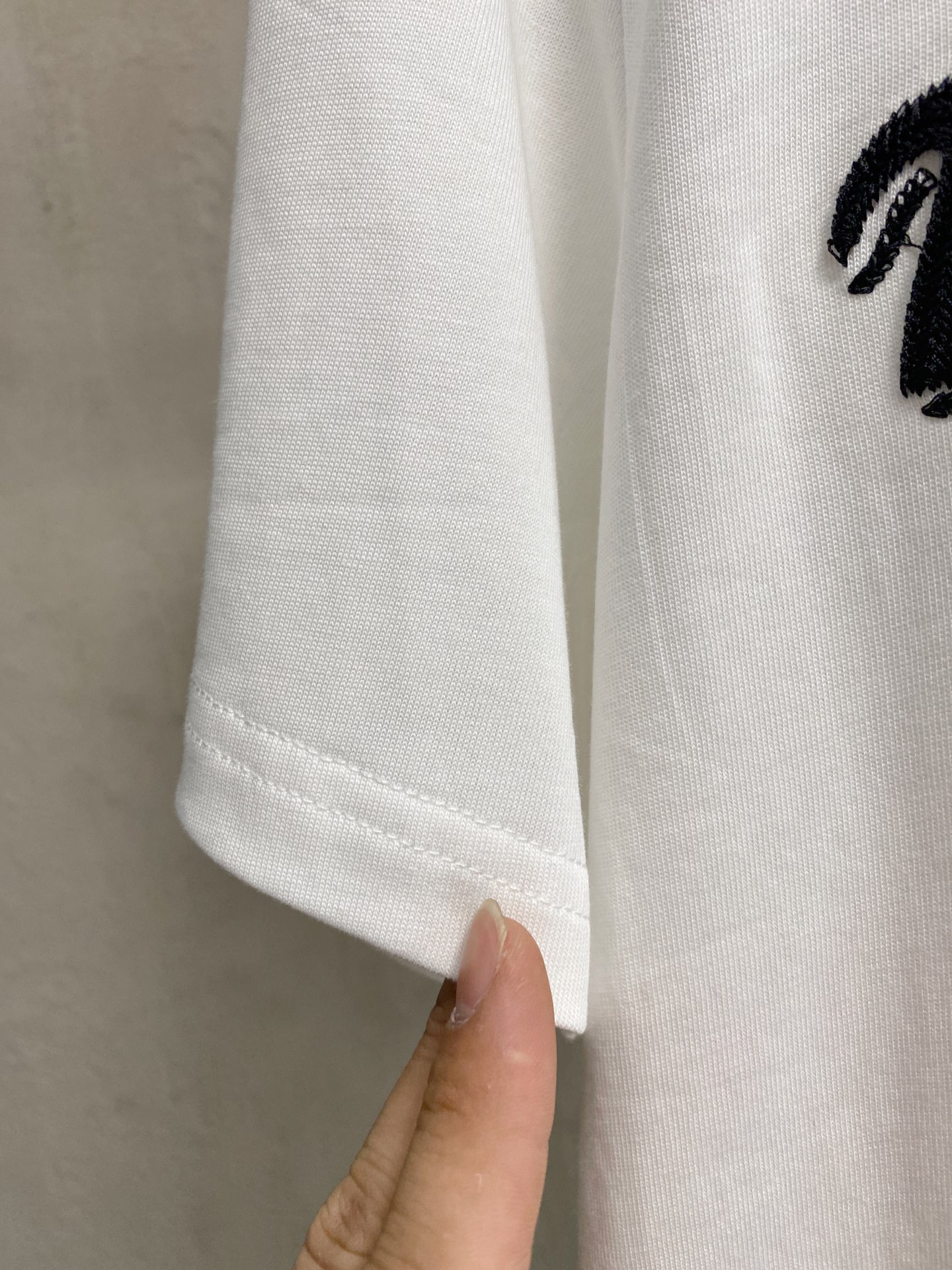  蒙*Moncler 25SS春夏新款首发专柜最新款短袖圆领T恤 高端订制 设计前卫时尚！品牌logo重