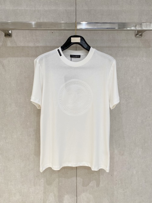 Dolce & Gabbana White Cotton T-Shirt with Embossed Logo - Modern Fit 1 Dolce & Gabbana White Cotton T-Shirt with Embossed Logo - Modern Fit