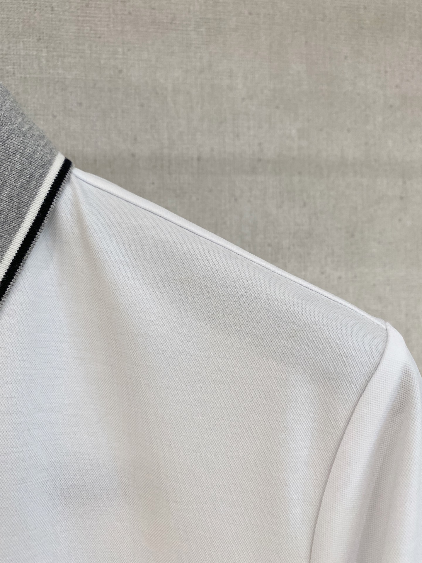 Brunello Cucinelli Summer Polo Shirt, Short Sleeve, Classic Logo, Comfortable Fabric 4 i1749135015828 4234 0 2