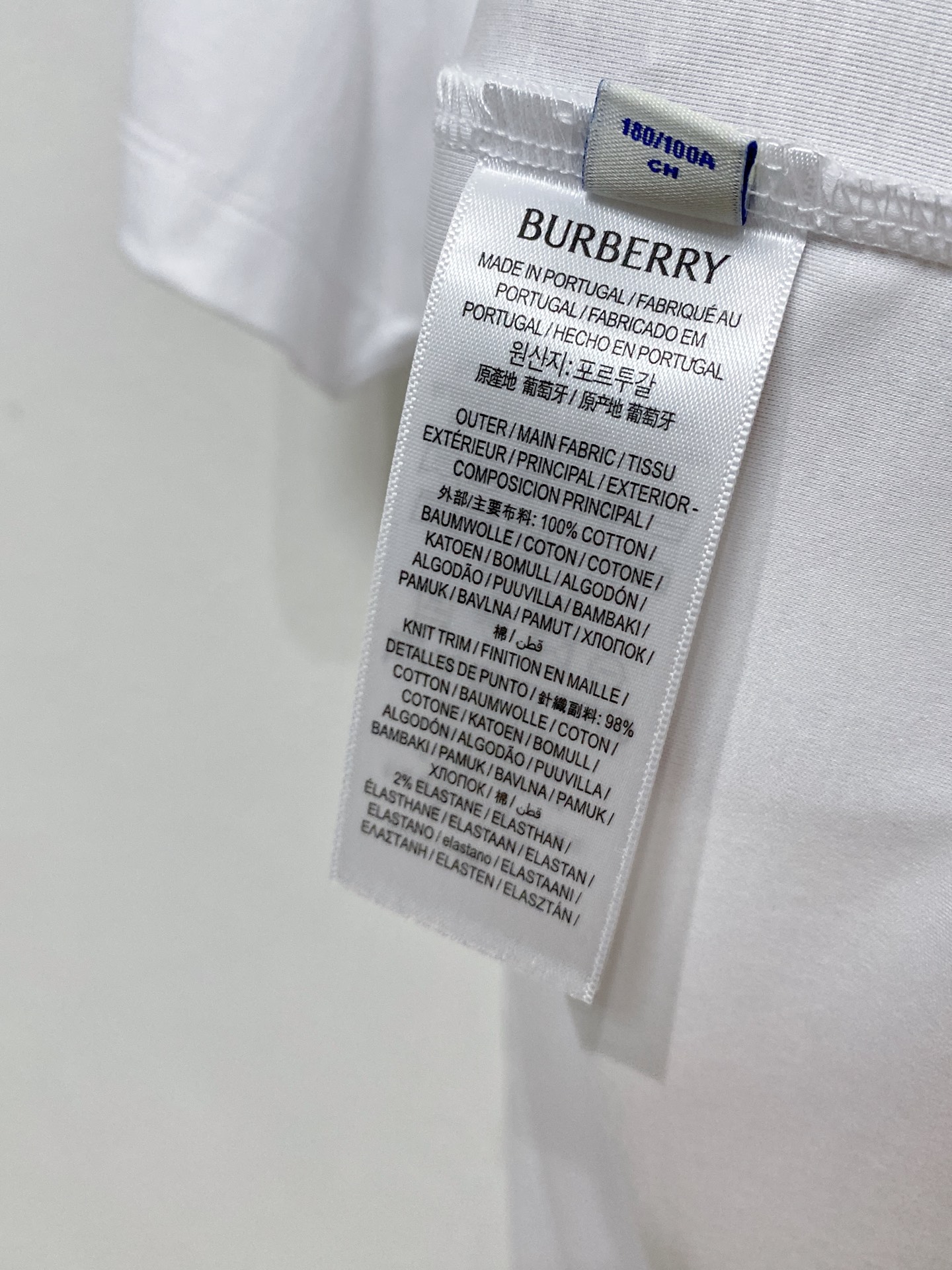  巴宝莉 顶级品质 2025款新品短袖！精选100支双面丝光棉面料，手感柔软。顶级进口私货，时尚设计潮流