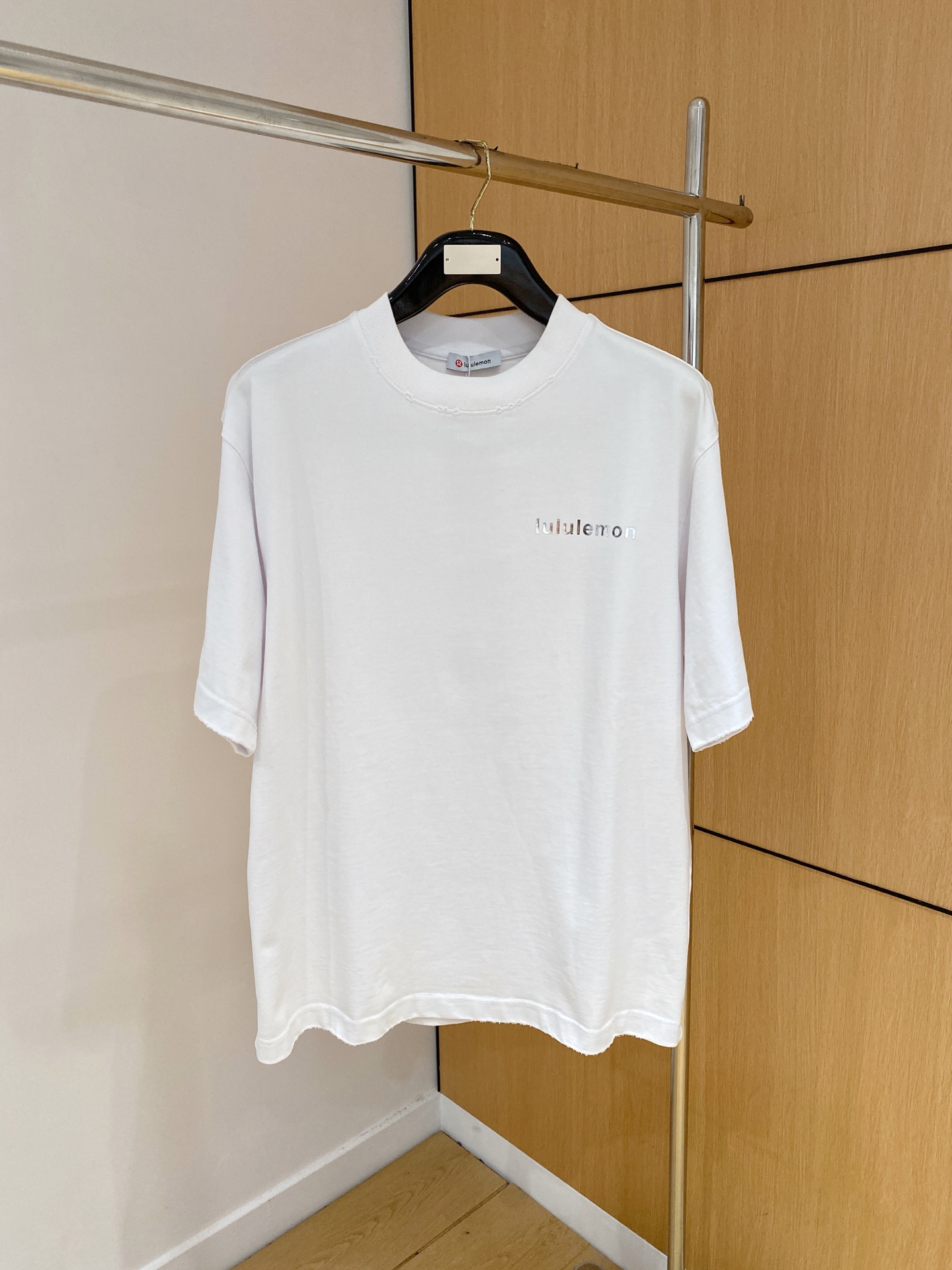 NO:420425,The latest short-sleeved T-shirt, top-grade printed letter pattern logo on the chest, fabric cotton, comfortable and soft, handsome and fashionable, S-XL, T-shirt, tees, t-shirt, alexander wang19860909最新款短袖T恤,胸前顶级印花字母图案logo,面料棉 舒适柔软,帅气时尚,码数S-XL,,T-shirt,tees，t-shirt,alexander wang,Men's clothing