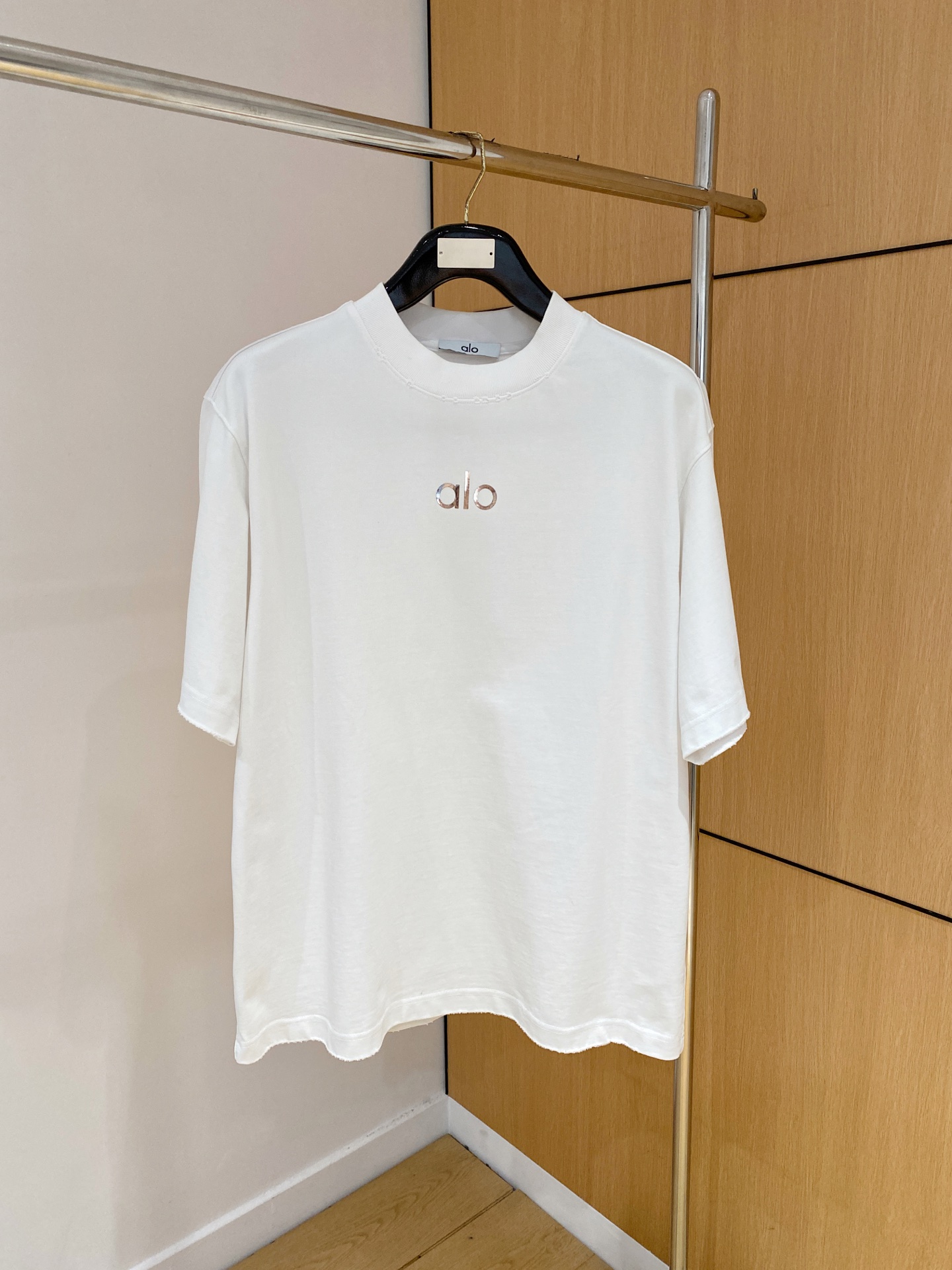 NO:420468,The latest short-sleeved T-shirt, top-grade printed letter pattern logo on the chest, fabric cotton, comfortable and soft, handsome and fashionable, S-XL, T-shirt, tees, t-shirt, alexander wang19860909最新款短袖T恤,胸前顶级印花字母图案logo,面料棉 舒适柔软,帅气时尚,码数S-XL,,T-shirt,tees，t-shirt,alexander wang,Men's clothing