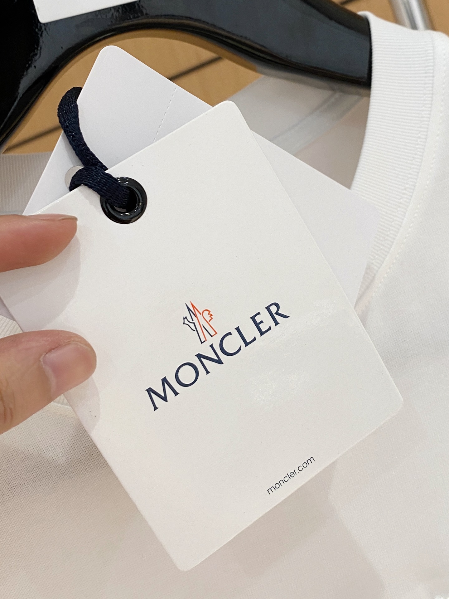  MONCRER 2025春夏新款首发专柜最新款短袖圆领T恤 高端订制 设计前卫时尚！品牌logo重工艺