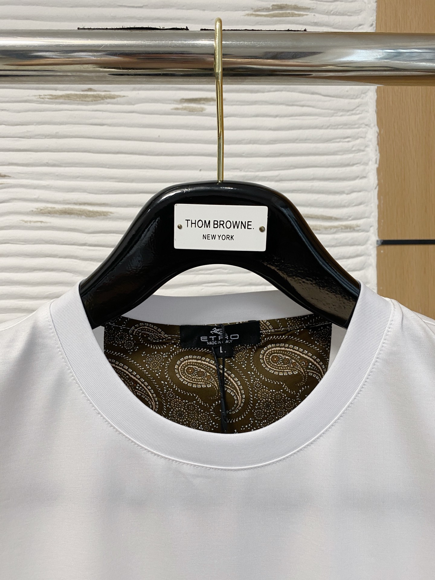 Classic Business Leisure T-Shirt with Silky Cotton Fabric and Clean Design - 图片 2