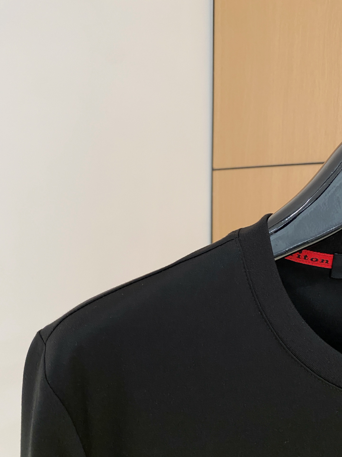 “Classic Business Leisure T-Shirts: High-Quality Designs for Comfort and Style in Various Colors and Sizes” - 图片 3