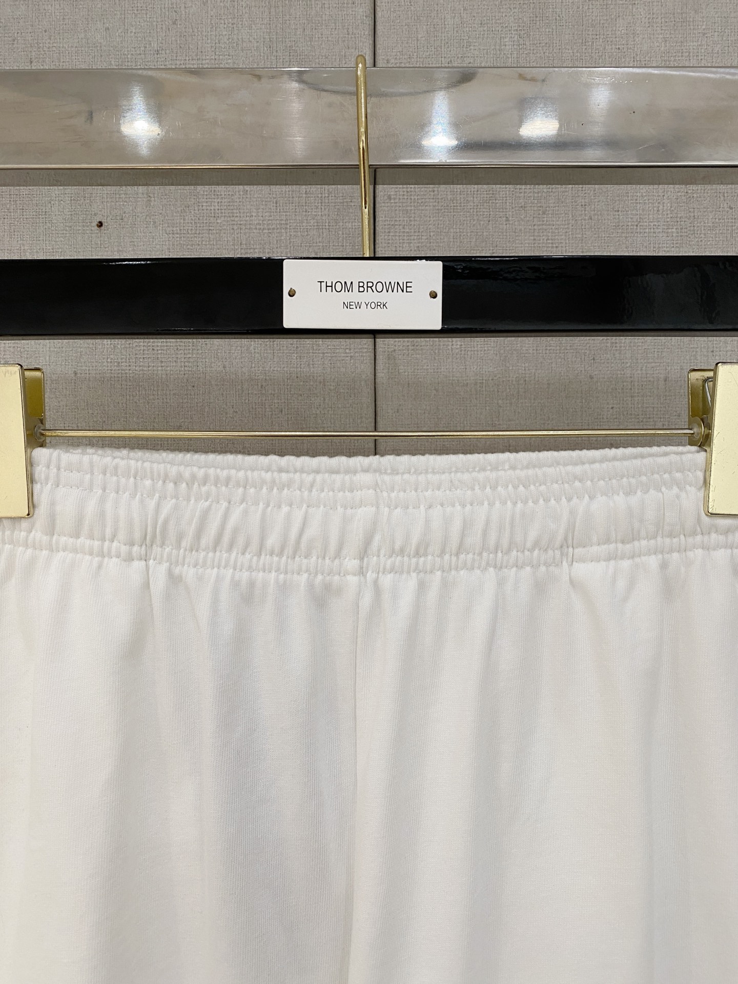“330g Heavy-Pound T-Shirts Suit for Men and Women | Black & White Colors | S-XL Sizes” - 图片 7