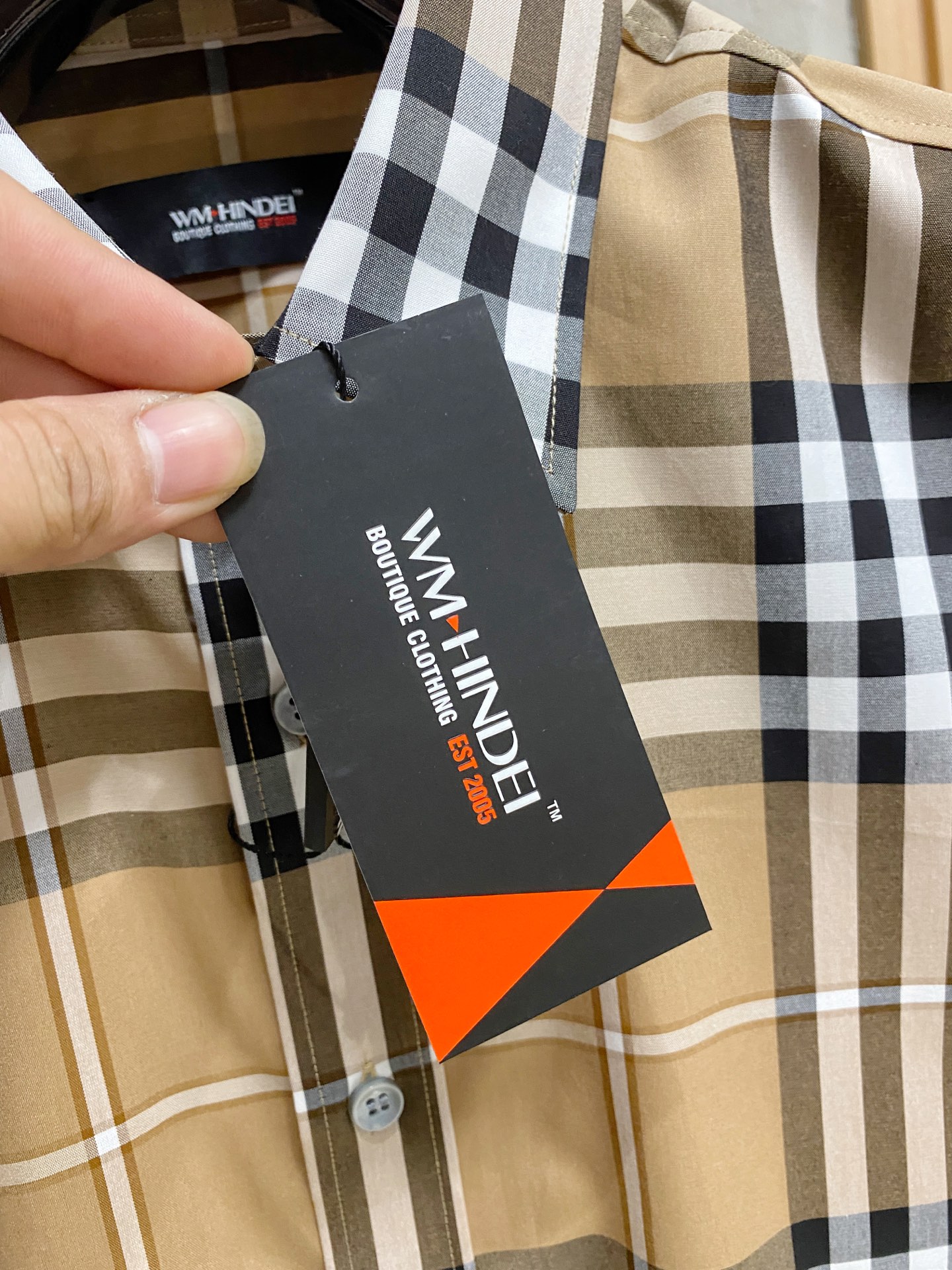 强势上新，新款不断！！！新款衬衫，高级面料高级做工，顶级品质！！！S一XXLS穿125左右m穿140左右