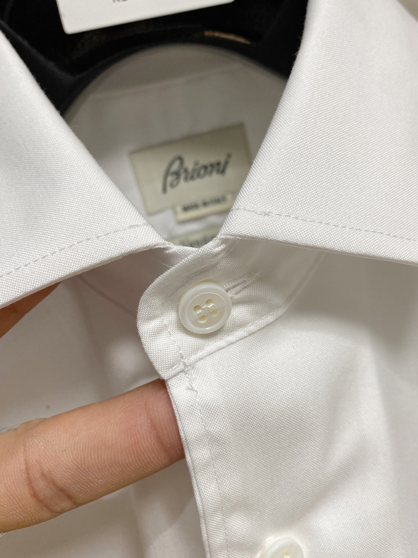 强势上新，新款不断！！！新款衬衫，高级面料高级做工，顶级品质！！！S一XXLS穿125左右m穿140左右