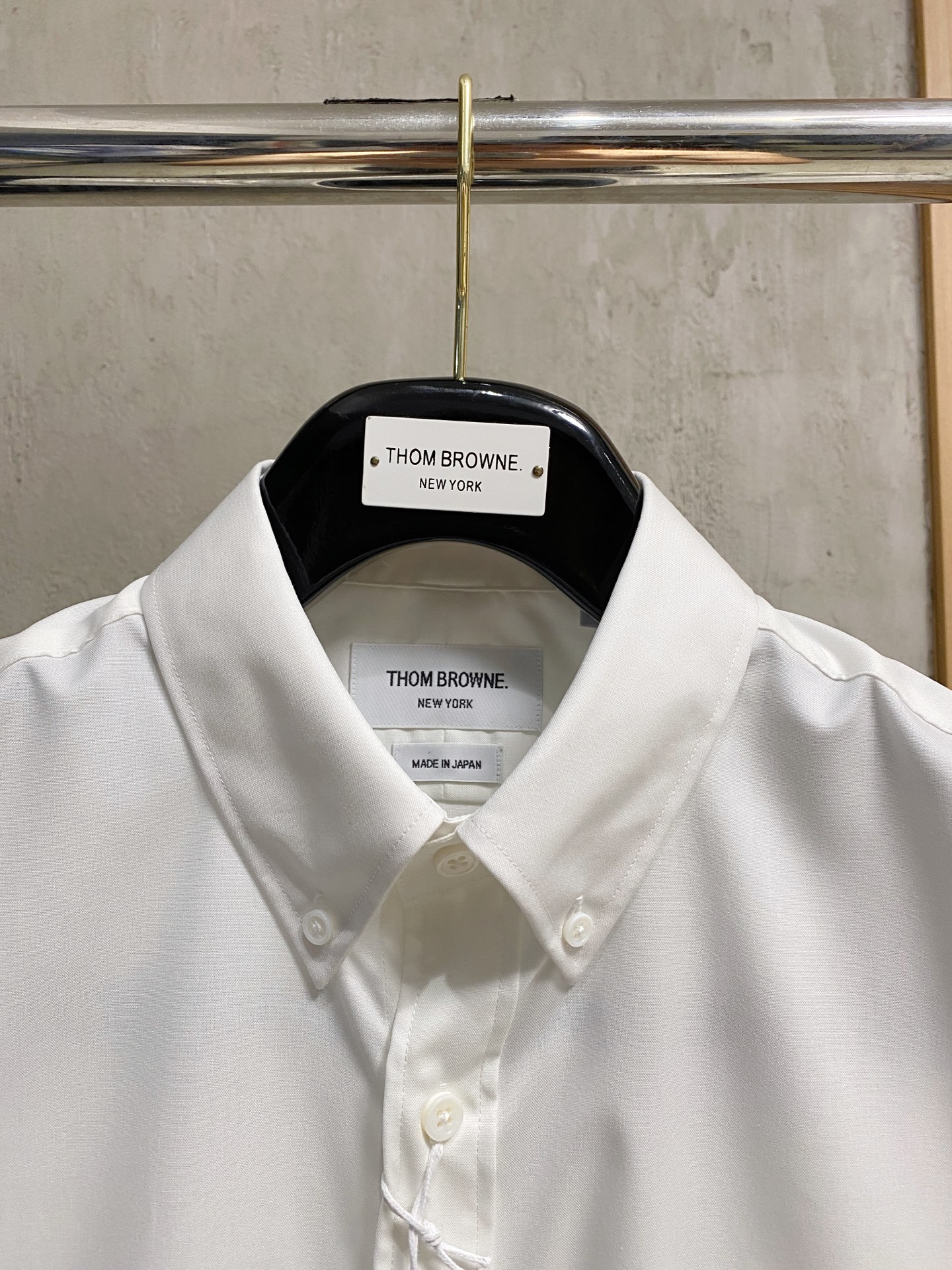 强势上新，新款不断！！！新款衬衫，高级面料高级做工，顶级品质！！！S一XXLS穿125左右m穿140左右