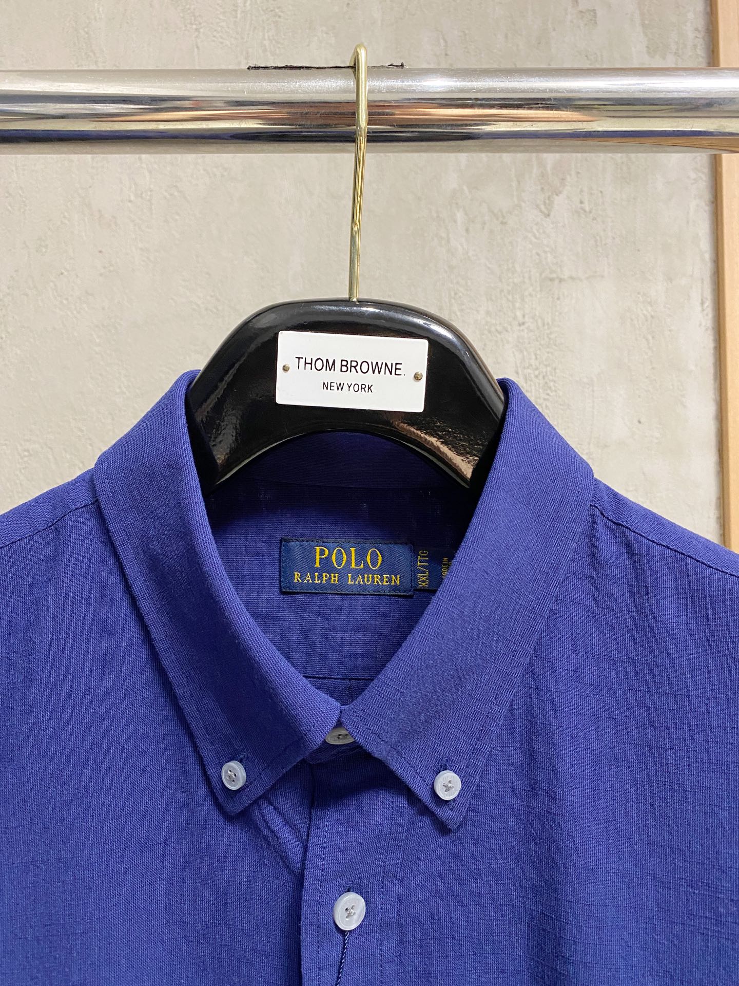 强势上新，新款不断！！！新款衬衫，高级面料高级做工，顶级品质！！！S一XXLS穿125左右m穿140左右