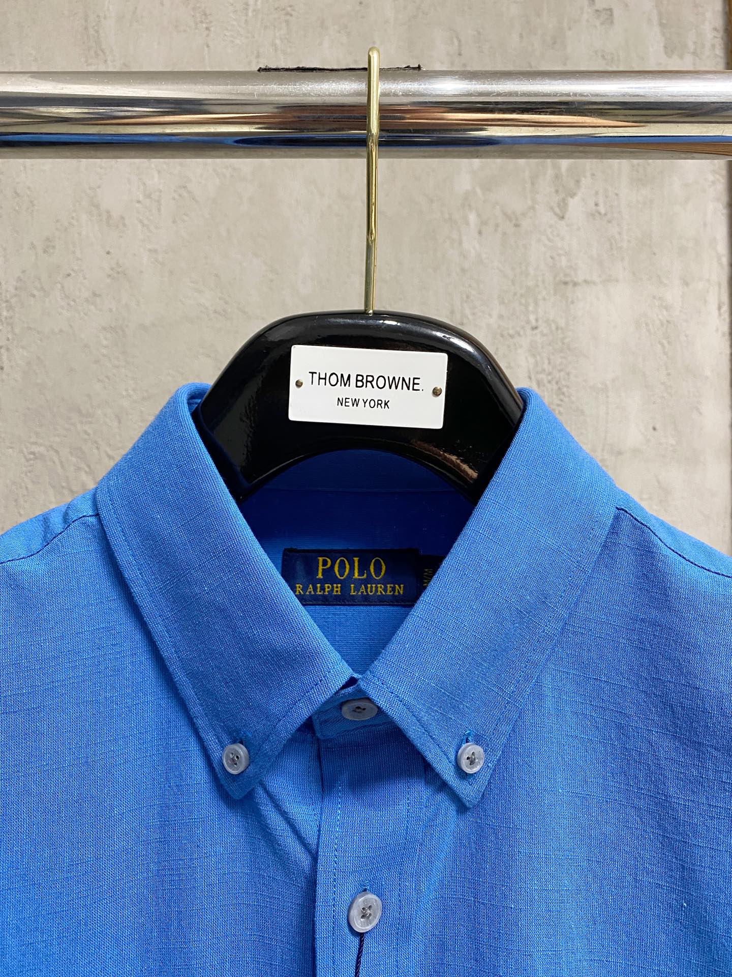 P，P轻盈雅致，短袖衬衫——25年春夏日里的温柔守候短袖衬衫，臻品定制系列的材质、精湛的工艺细节和卓越的