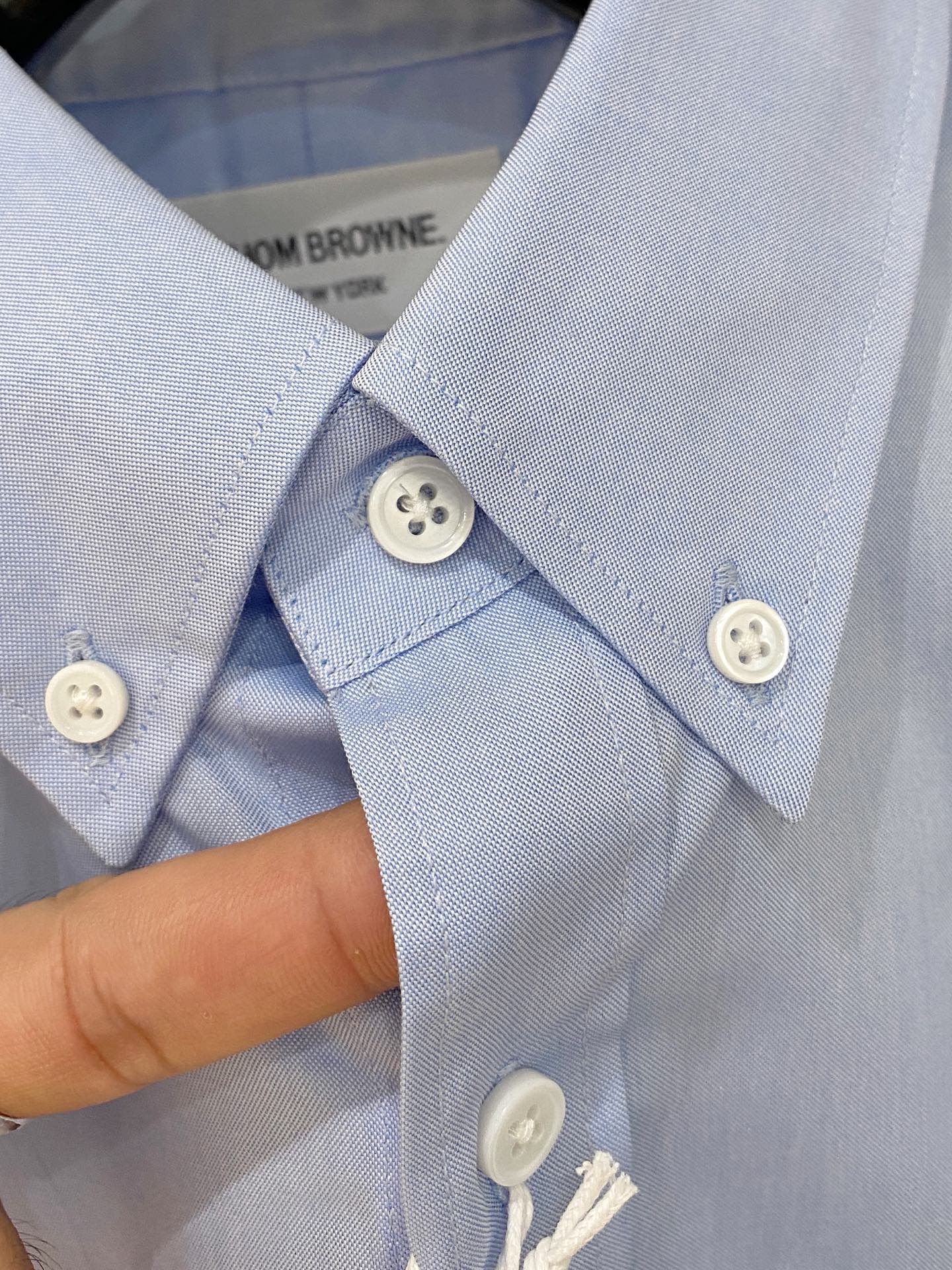 P，P轻盈雅致，短袖衬衫——25年春夏日里的温柔守候短袖衬衫，臻品定制系列的材质、精湛的工艺细节和卓越的