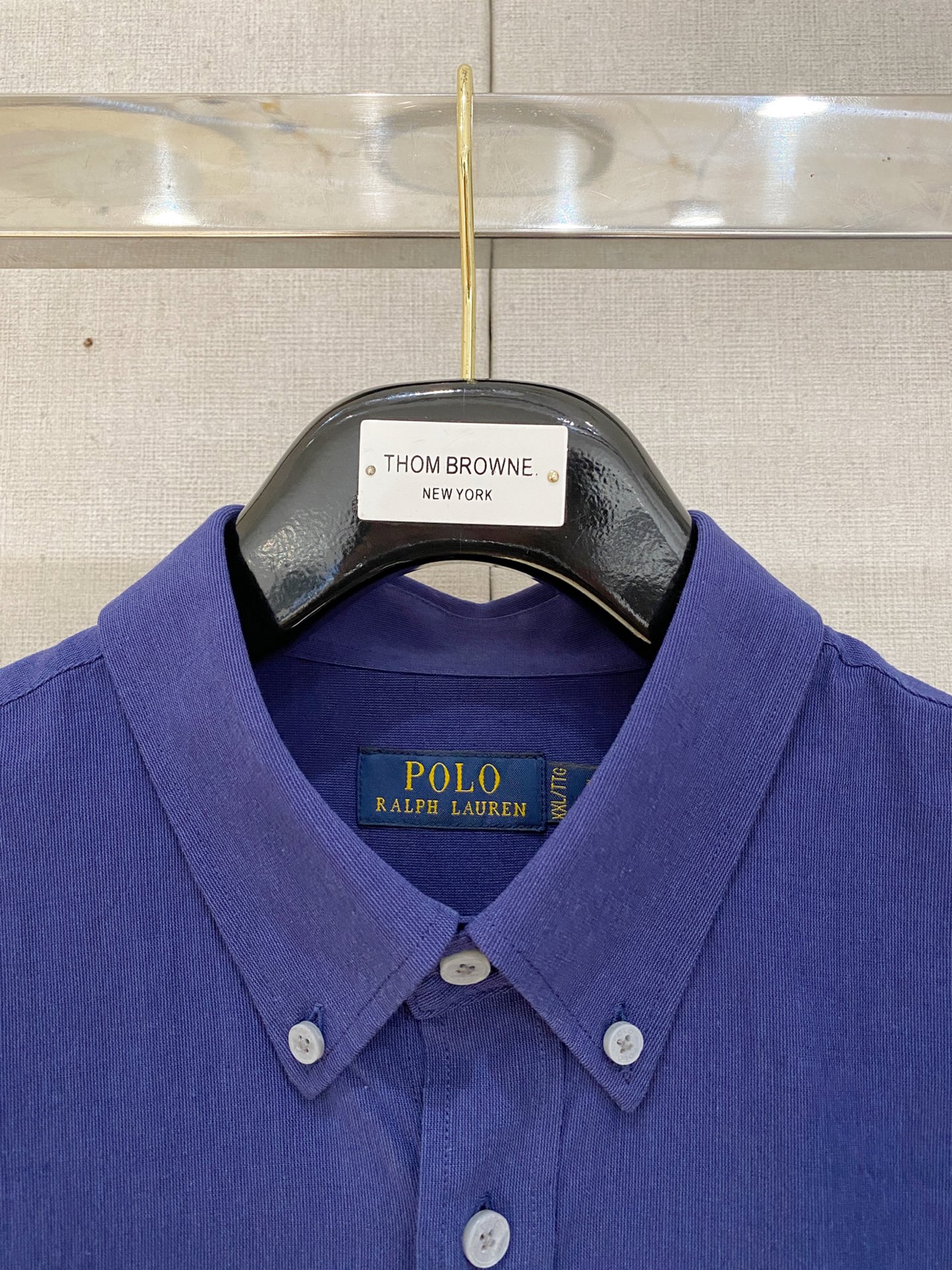 P，P轻盈雅致，短袖衬衫——25年春夏日里的温柔守候短袖衬衫，臻品定制系列的材质、精湛的工艺细节和卓越的