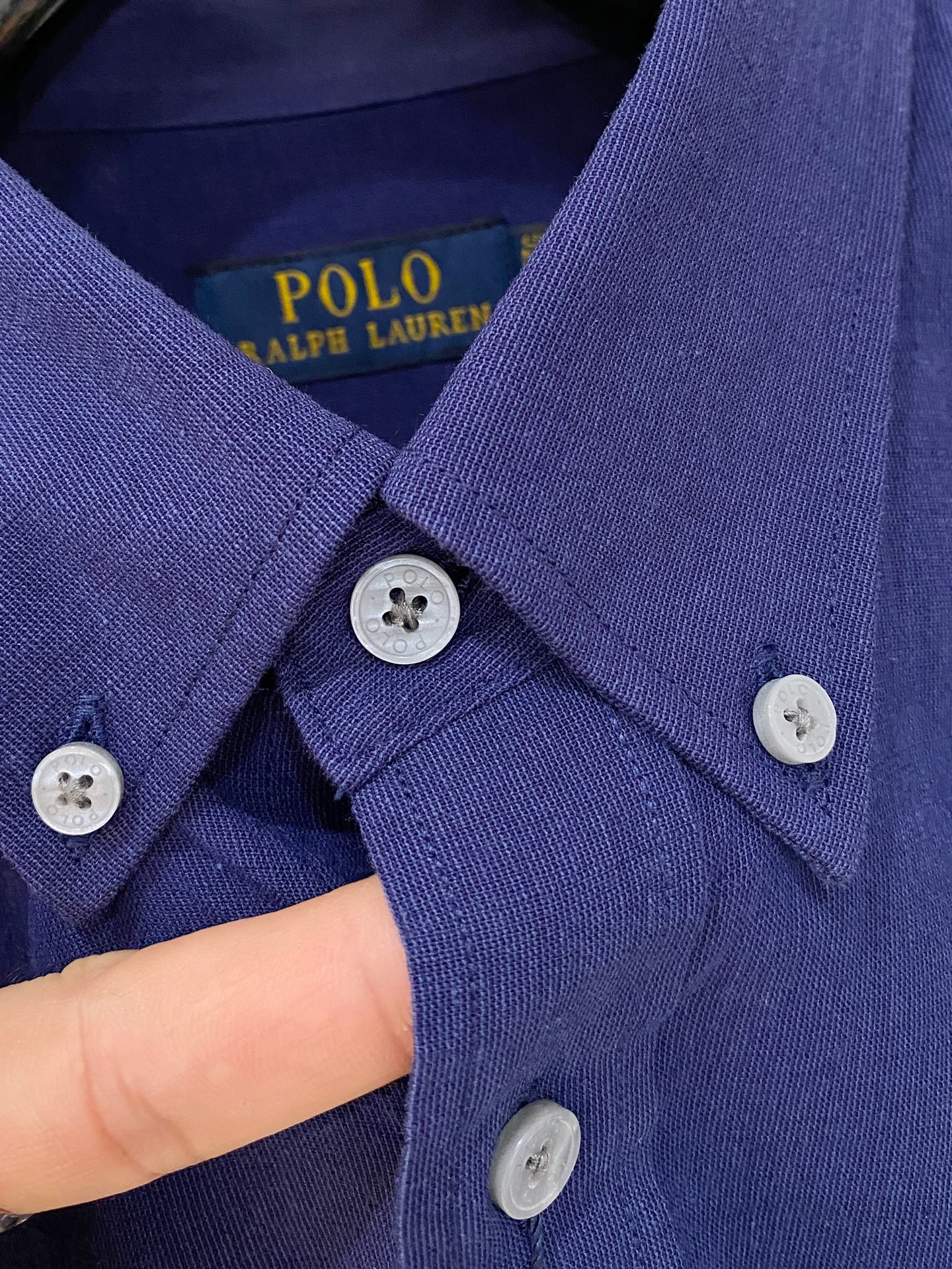 P，P轻盈雅致，短袖衬衫——25年春夏日里的温柔守候短袖衬衫，臻品定制系列的材质、精湛的工艺细节和卓越的