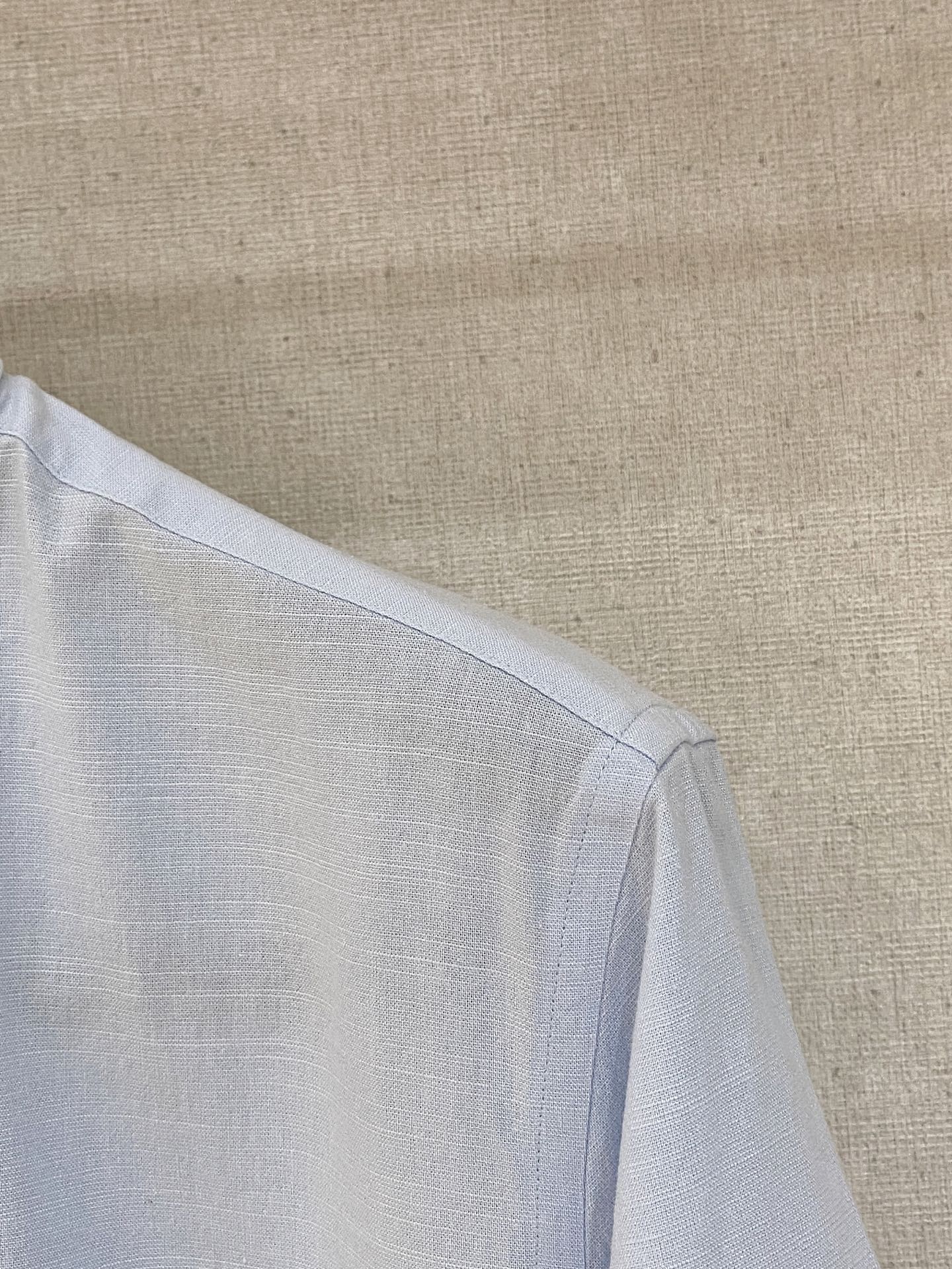 P，P轻盈雅致，短袖衬衫——25年春夏日里的温柔守候短袖衬衫，臻品定制系列的材质、精湛的工艺细节和卓越的