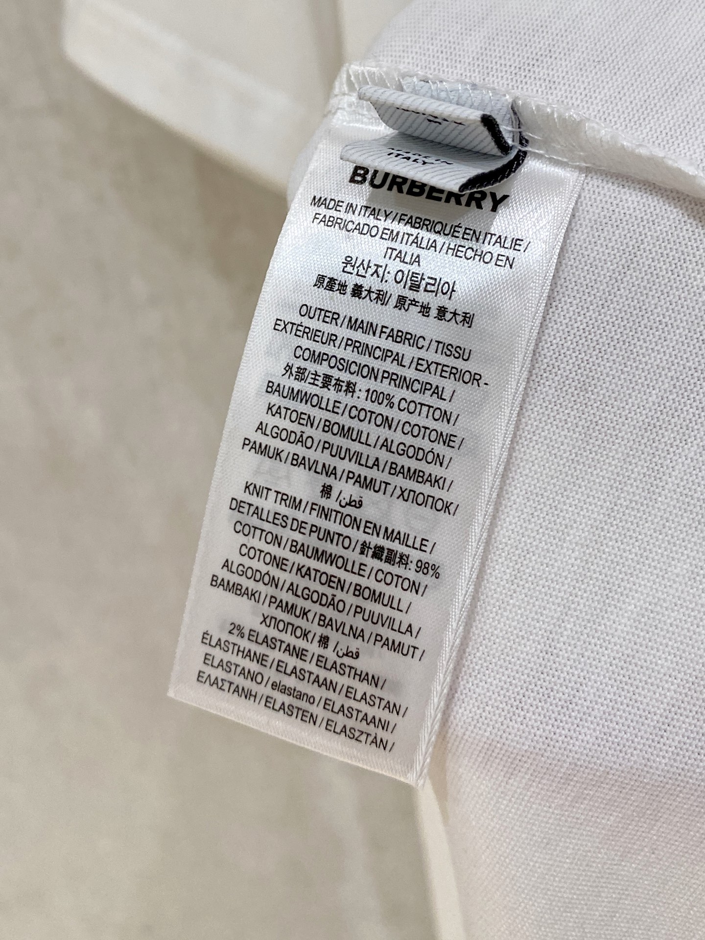 🌾退换# 巴宝*Burberry 春夏新款首发专柜最新款短袖圆领T恤 高端订制 设计前卫时尚！品牌log