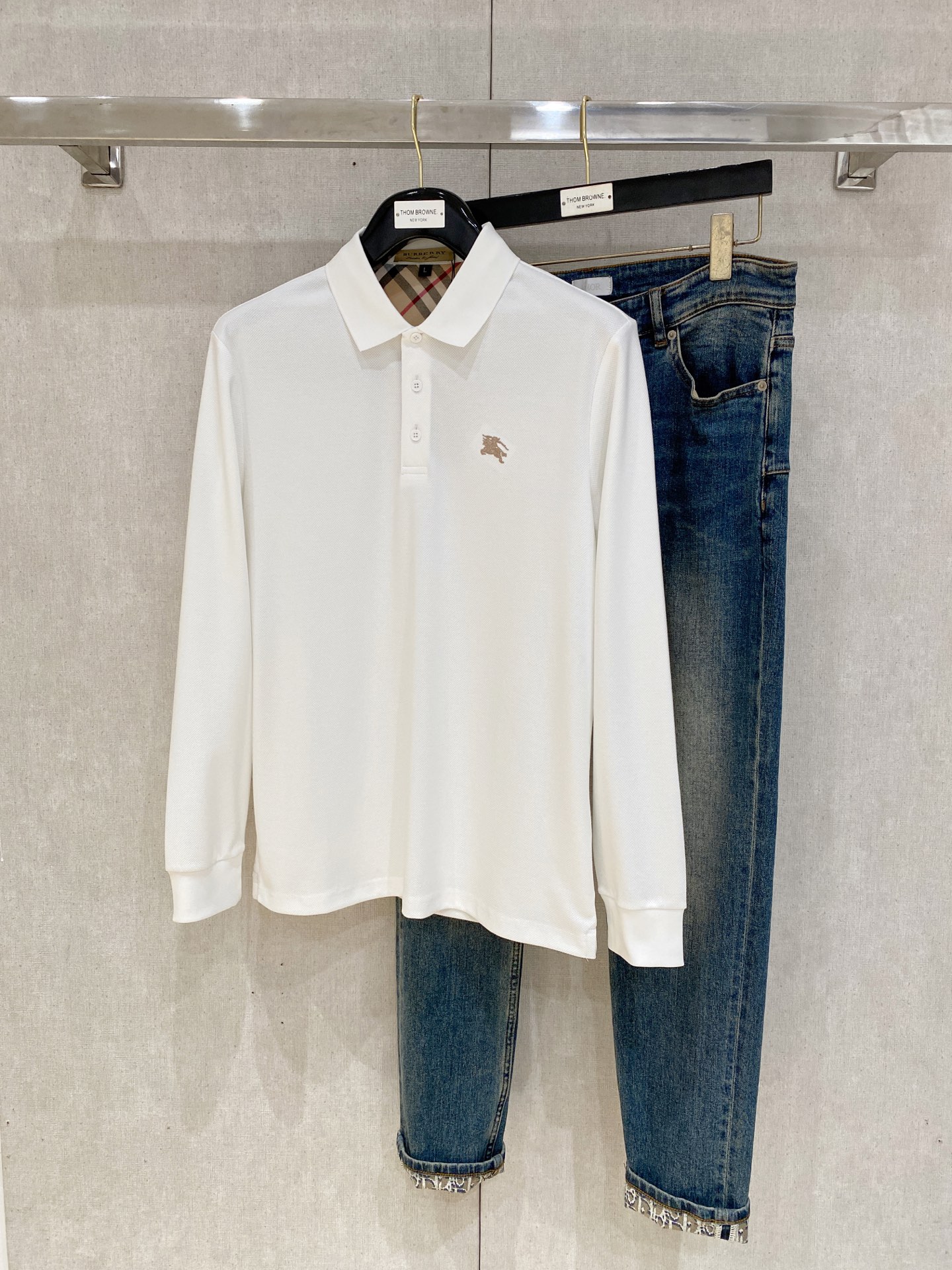 开春新品 巴宝莉 𝟏𝟎𝟎%新疆长绒棉 面料柔软舒适透气𝟮𝟬25 秋冬 限量款长袖Polo系列𝗦𝗜𝗭𝗘：𝗠