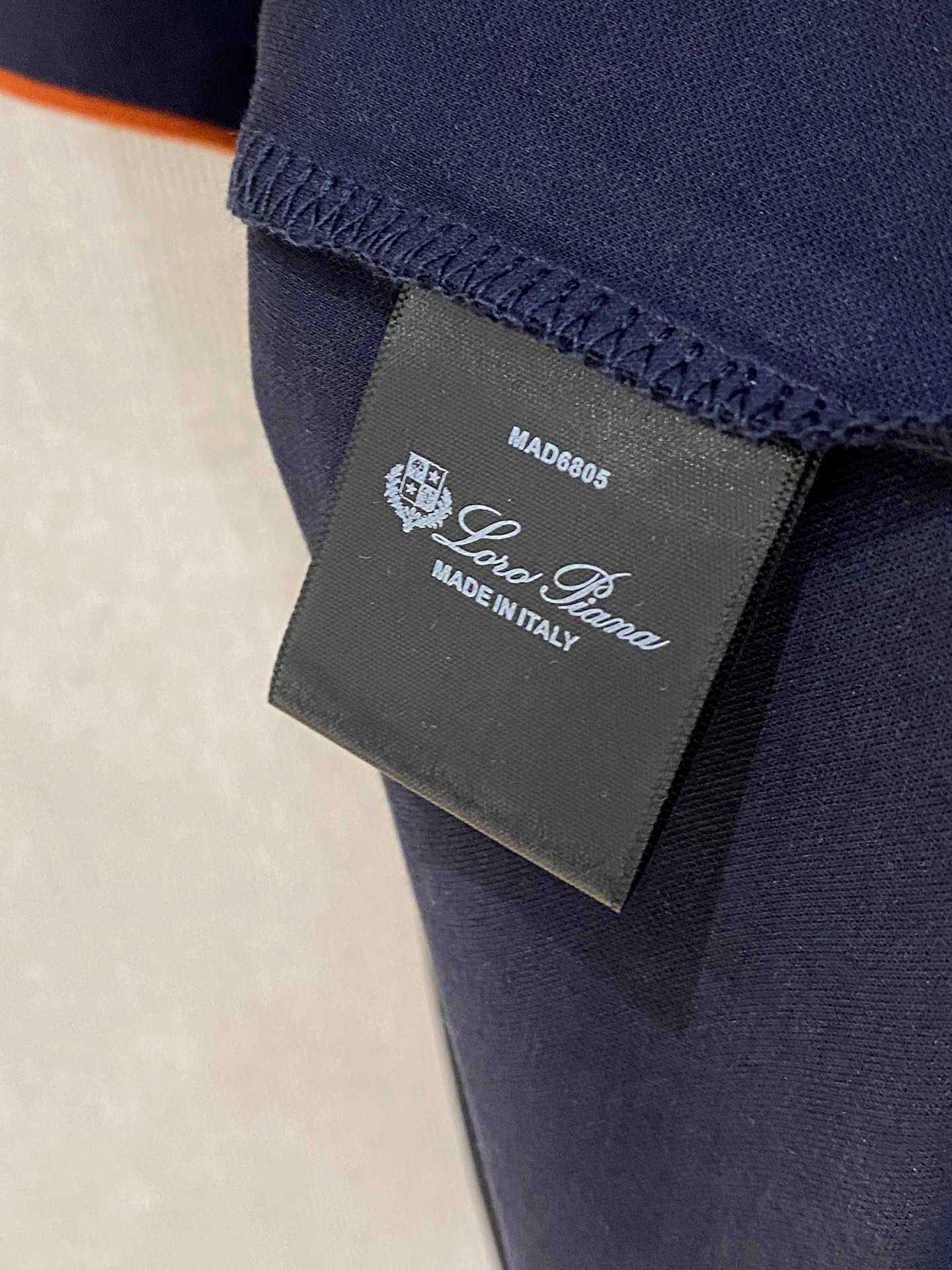 “Classic Business Leisure T-Shirts for Seniors: Comfortable Silk Cotton Fabric in Black, White, Blue – Sizes M-3XL” - 图片 8