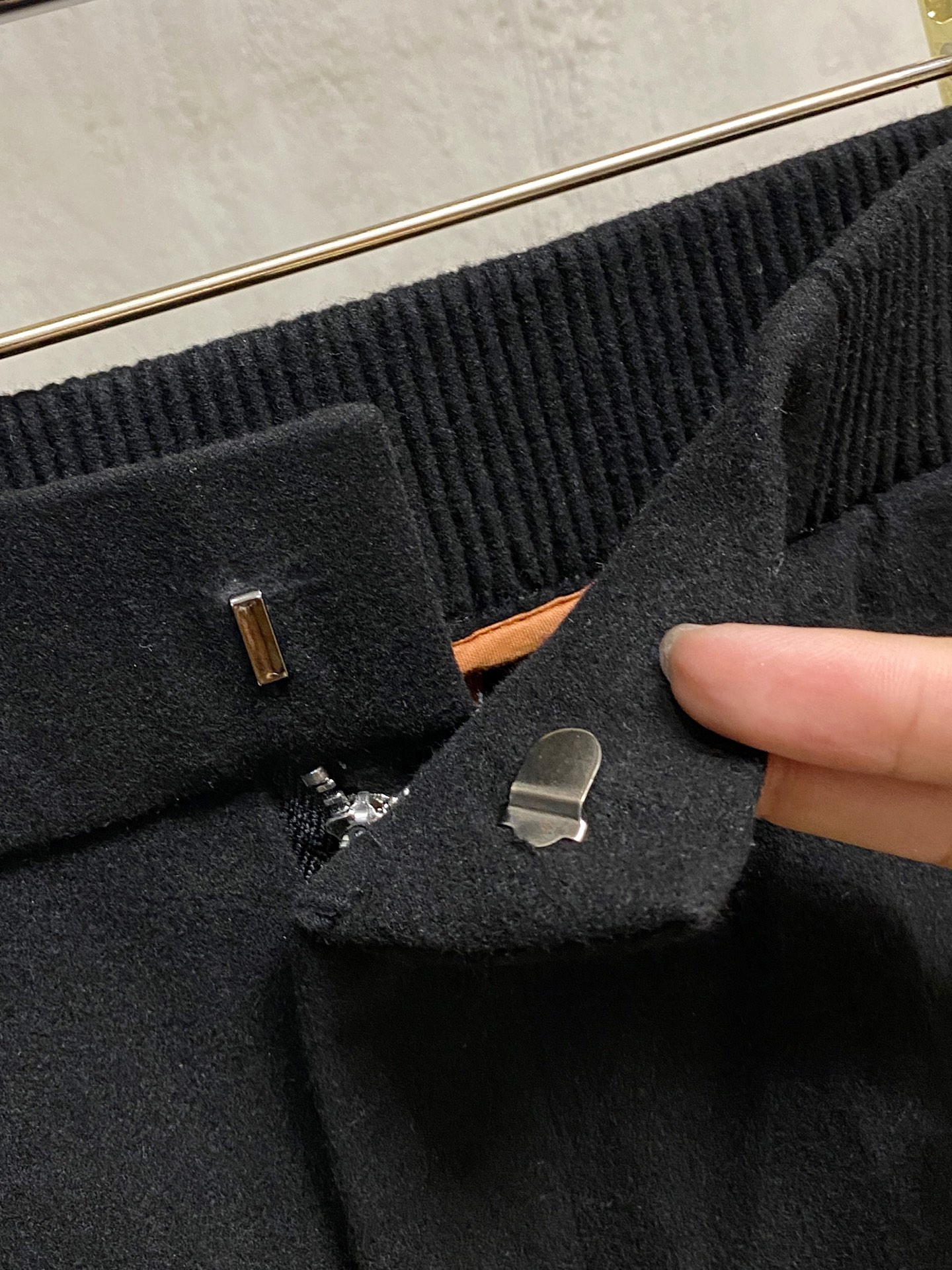 新款休闲透气休闲裤！重磅定制面料裤子面料扎实上身挺括有型做工极其考究，不挑人百搭款最高规格，时尚个性的设