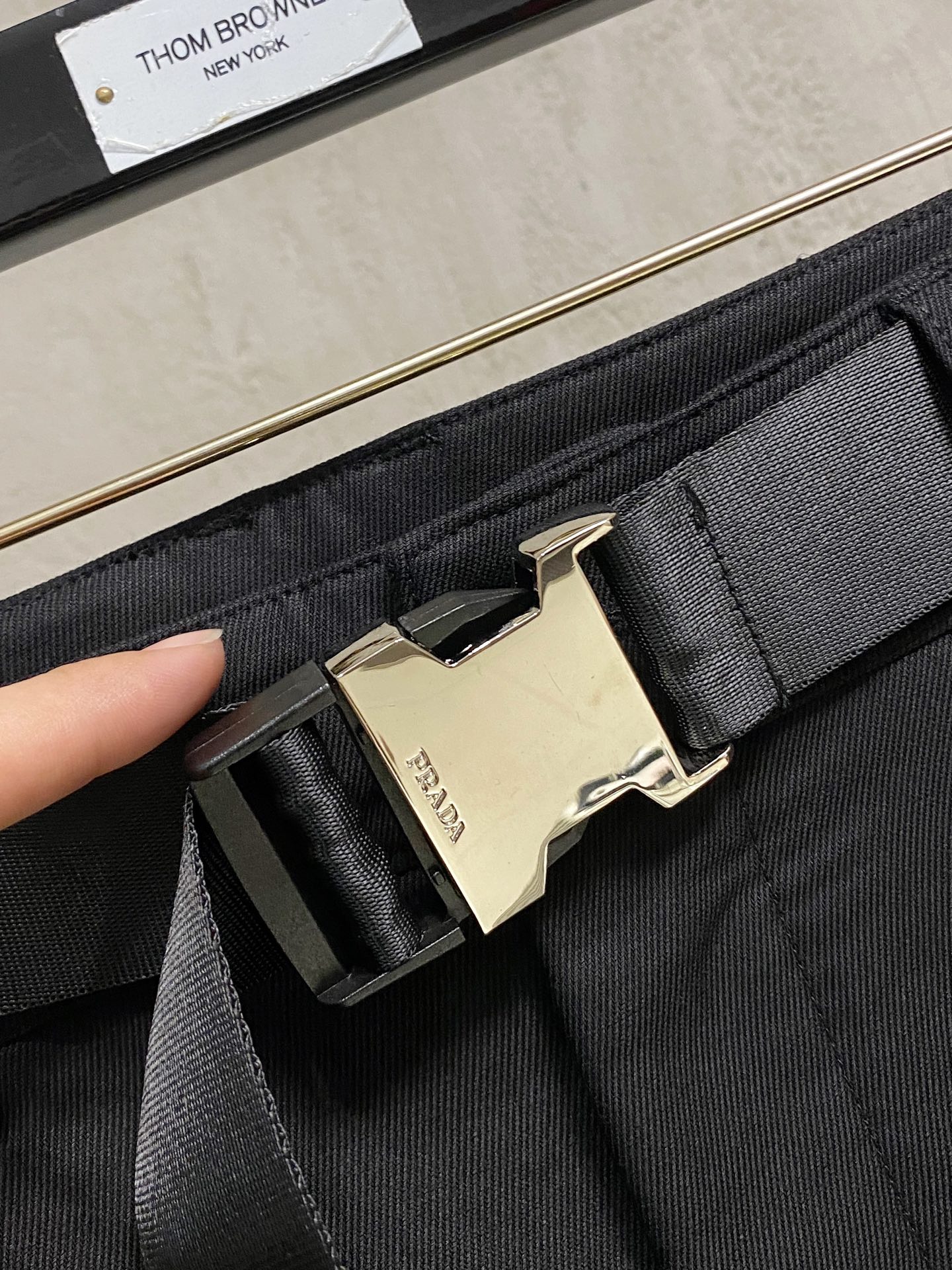 新款休闲透气休闲裤！重磅定制面料裤子面料扎实上身挺括有型做工极其考究，不挑人百搭款最高规格，时尚个性的设