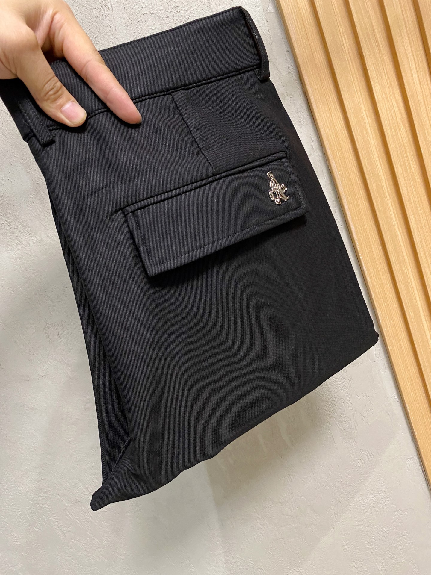 新款休闲透气休闲裤！重磅定制面料裤子面料扎实上身挺括有型做工极其考究，不挑人百搭款最高规格，时尚个性的设