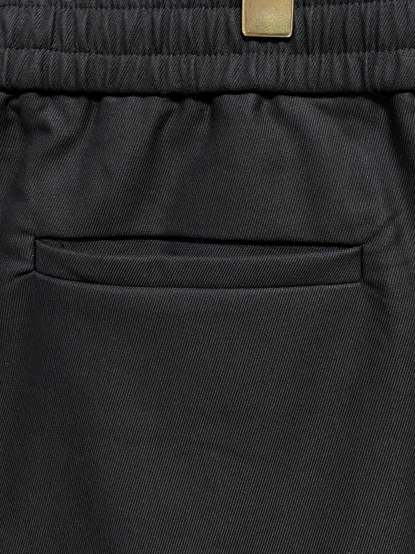 新款休闲透气休闲裤！重磅定制面料裤子面料扎实上身挺括有型做工极其考究，不挑人百搭款最高规格，时尚个性的设