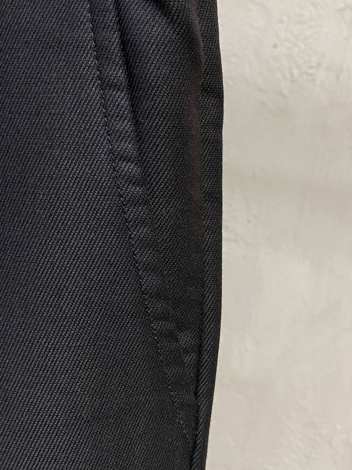 新款休闲透气休闲裤！重磅定制面料裤子面料扎实上身挺括有型做工极其考究，不挑人百搭款最高规格，时尚个性的设